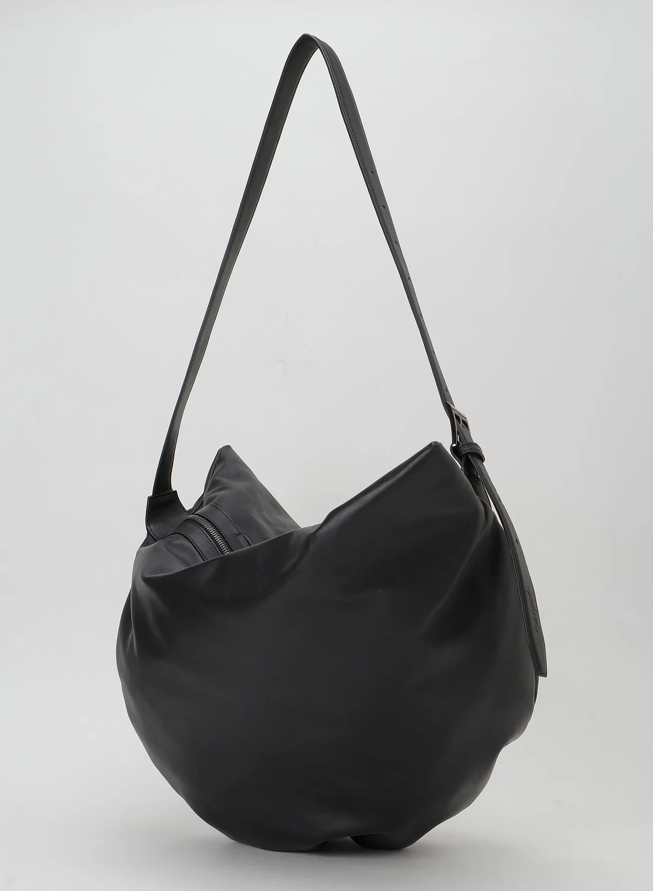 Round Shoulder(L) sold by Yohji Yamamoto product image thumbnail 2