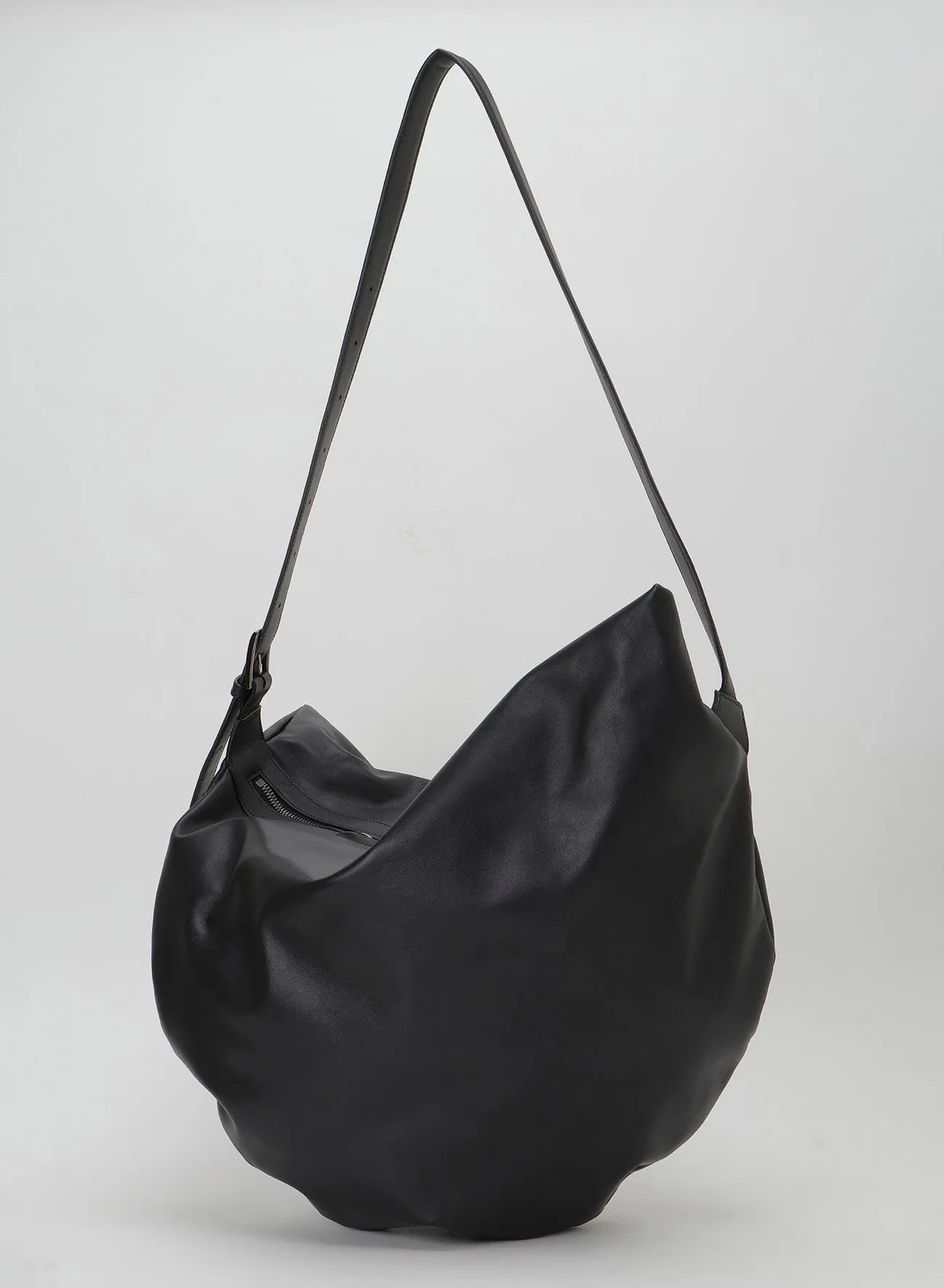 Round Shoulder(L) sold by Yohji Yamamoto product image thumbnail 5