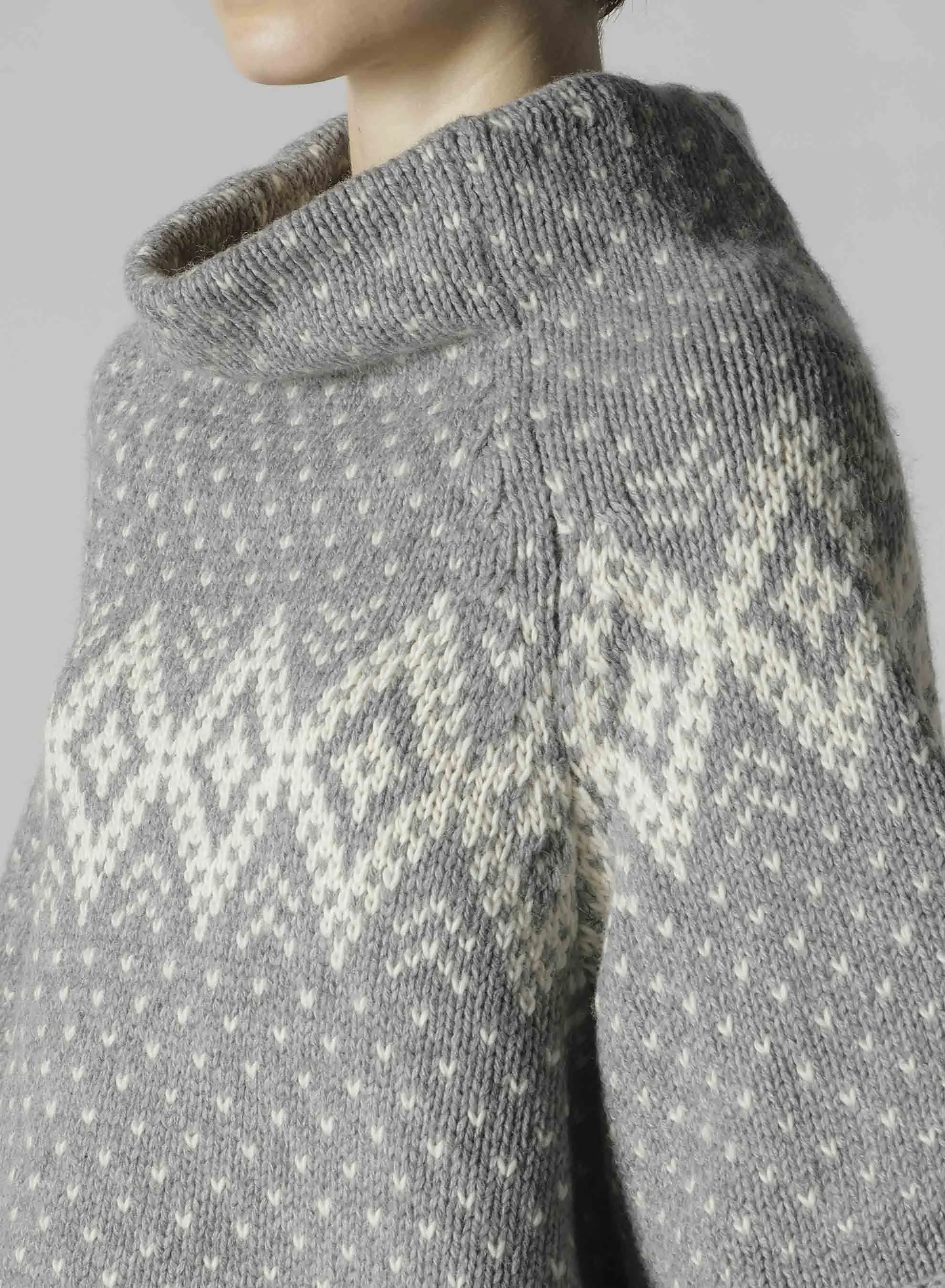 NORDIC JQ SHORT RAGLAN SLEEVE PULLOVER sold by Yohji Yamamoto product image thumbnail 5