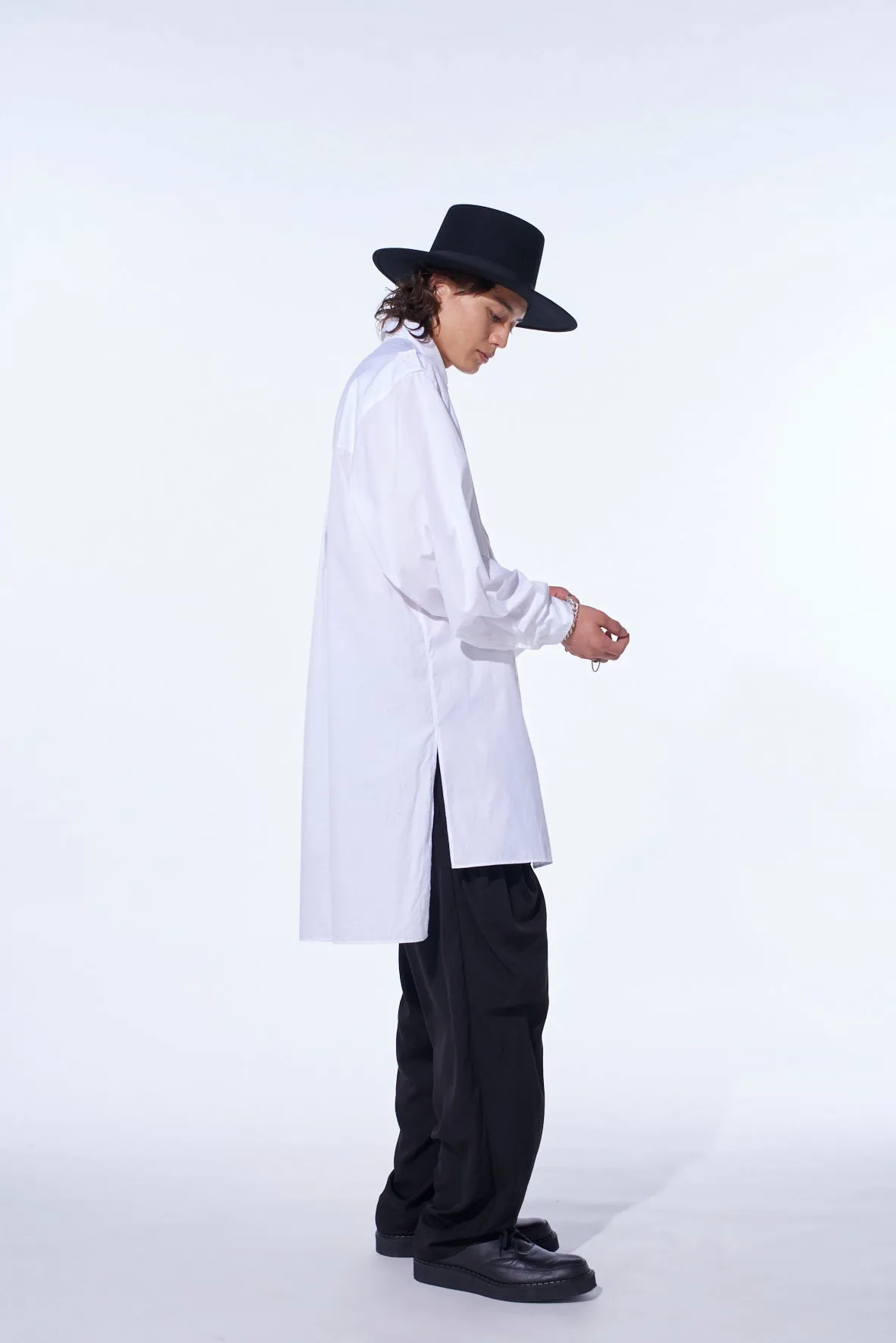 CREPE de CHINE SHIRRING POCKETS TAPERED PANTS sold by Yohji Yamamoto product image thumbnail 5