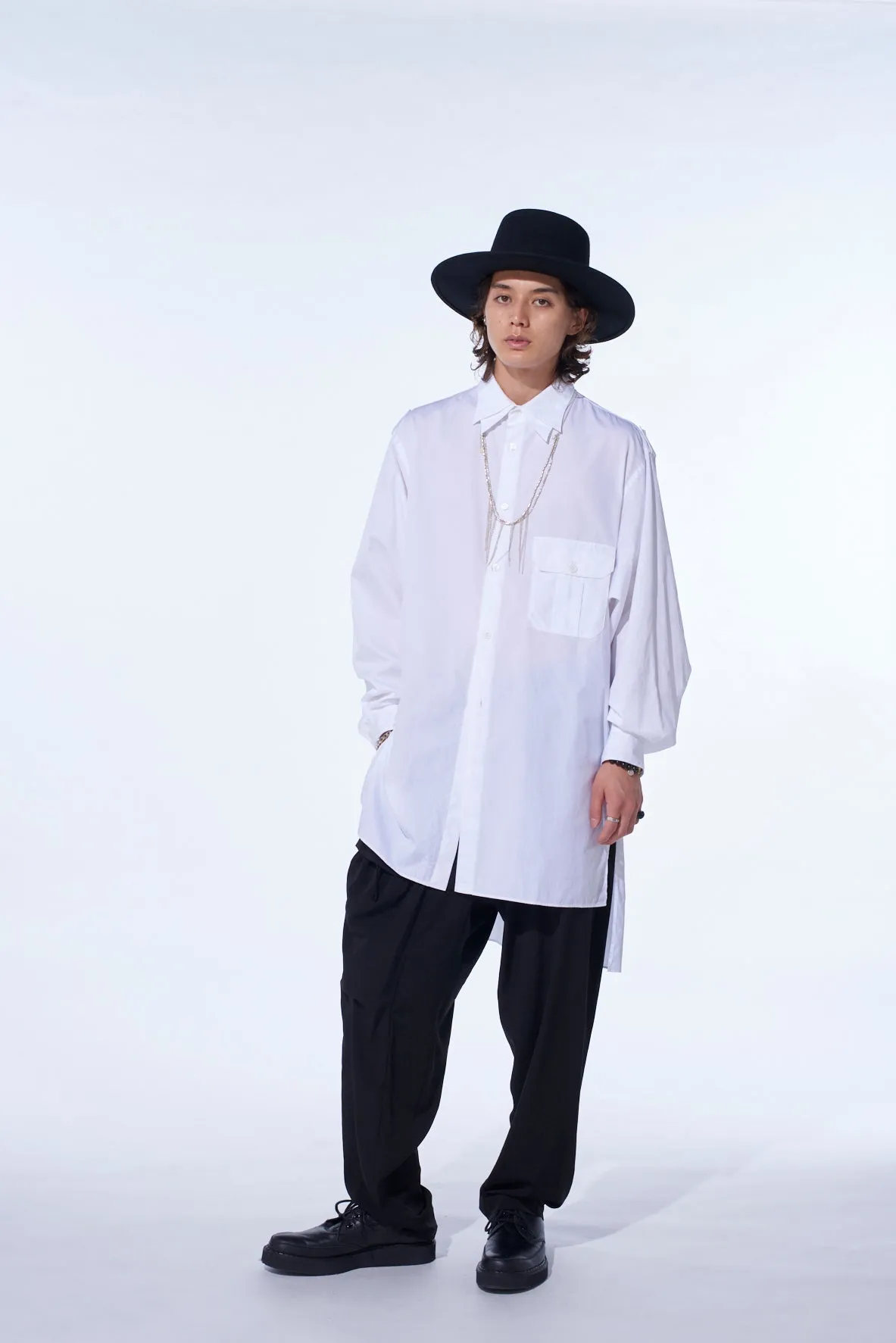 CREPE de CHINE SHIRRING POCKETS TAPERED PANTS sold by Yohji Yamamoto product image thumbnail 2