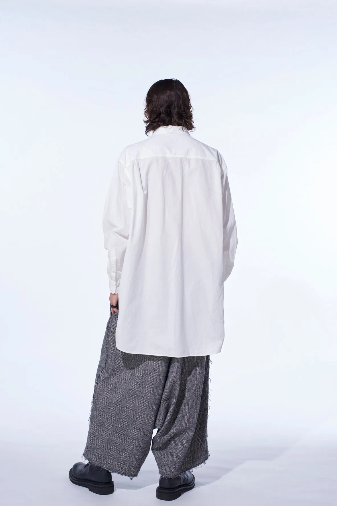 COTTON LINEN DRAWSTRING POCKET SHIRT sold by Yohji Yamamoto product image thumbnail 4