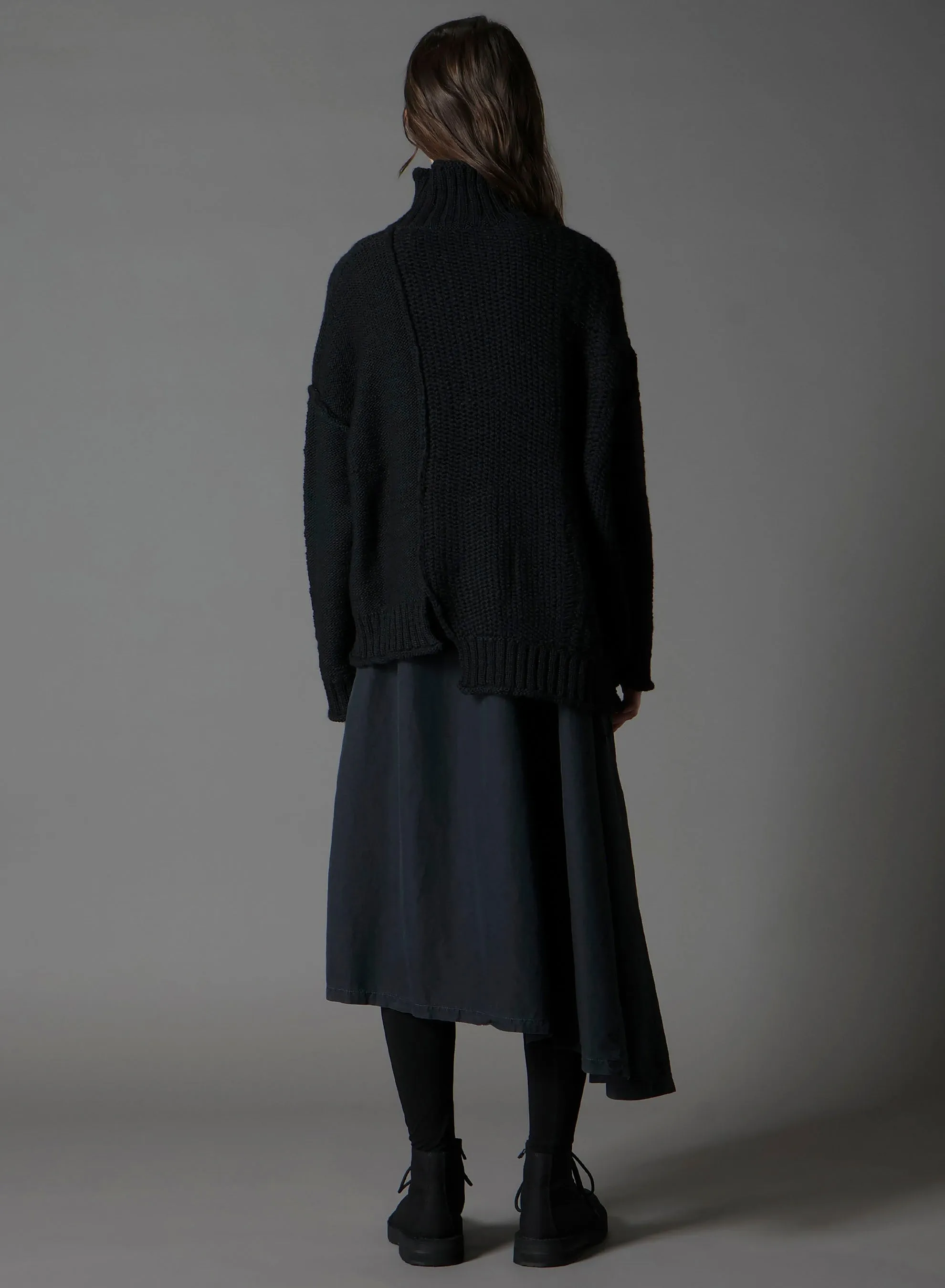 ROVING SLUB WOOL UNBALANCE TURTLENECK sold by Yohji Yamamoto product image thumbnail 4
