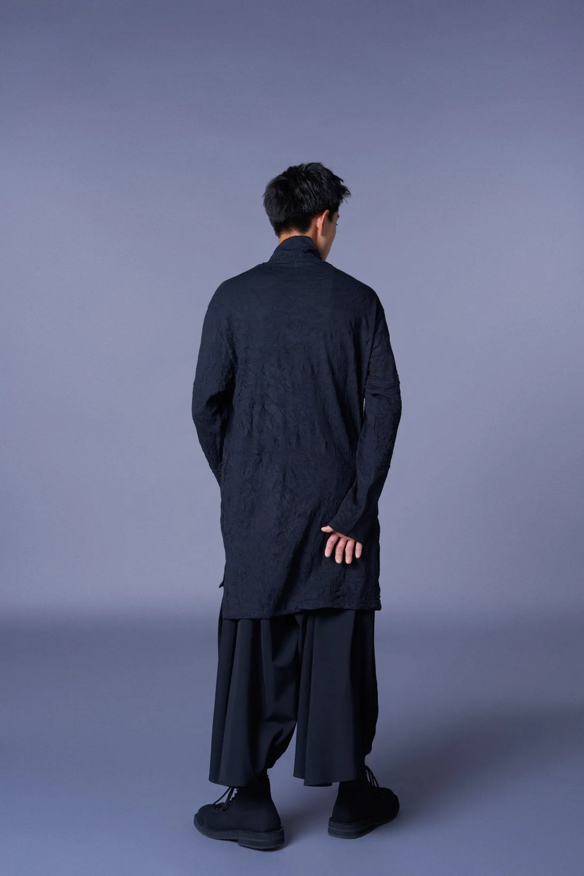 CATCH WASHER RIGHT BUTTON-OPENING BIG TURTLENECK sold by Yohji Yamamoto product image thumbnail 4