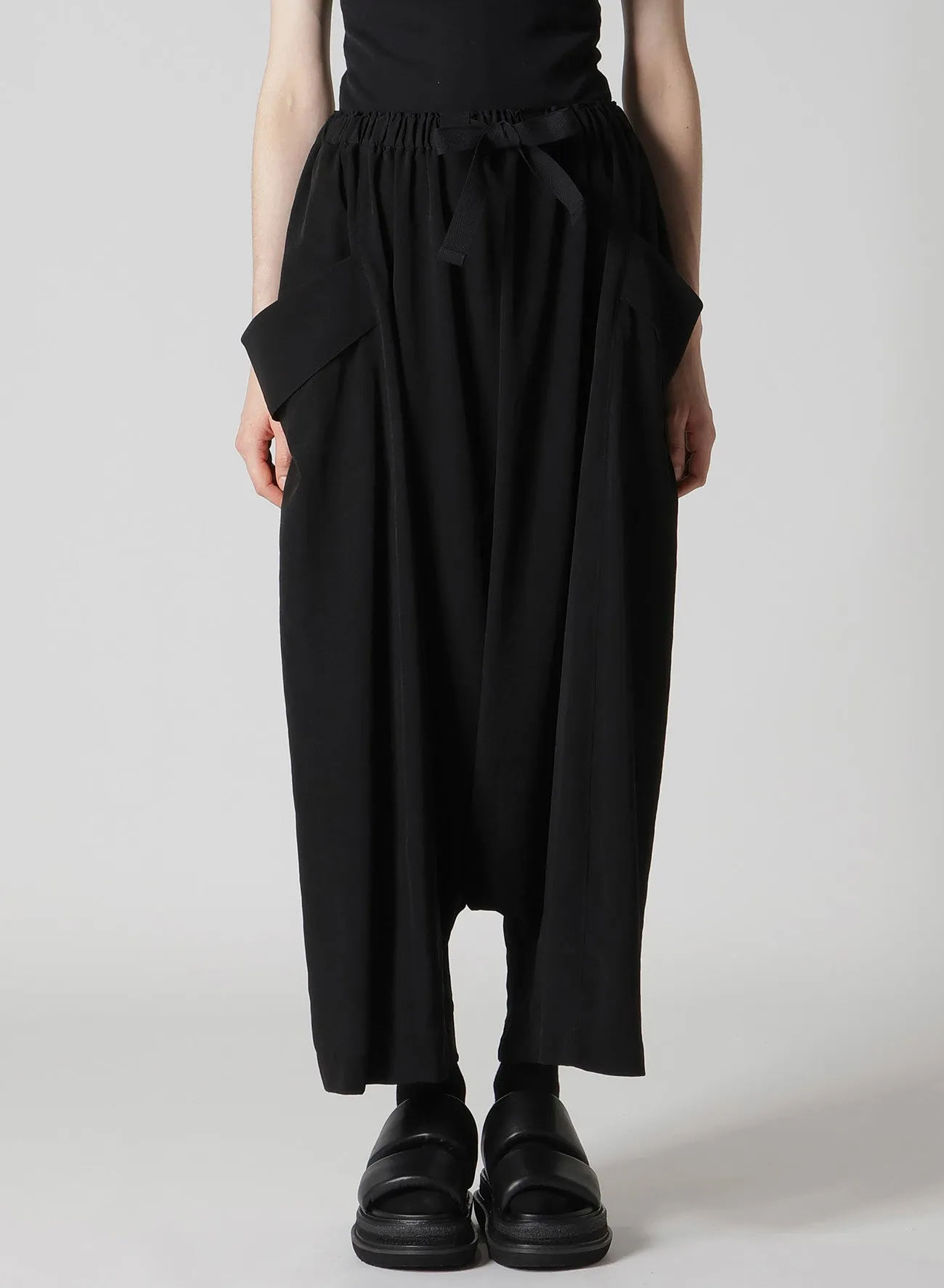 TA/PE CREPE DE CHINE BIG POCKET SAROUEL PANTS sold by Yohji Yamamoto product image thumbnail 2