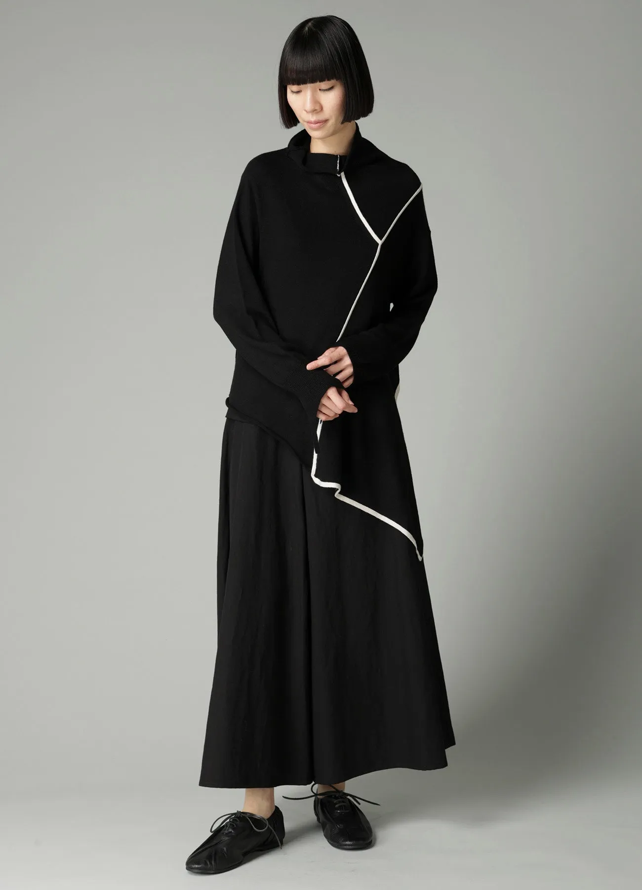 India Y PANEL HIGHNECK PO sold by Yohji Yamamoto product image thumbnail 2