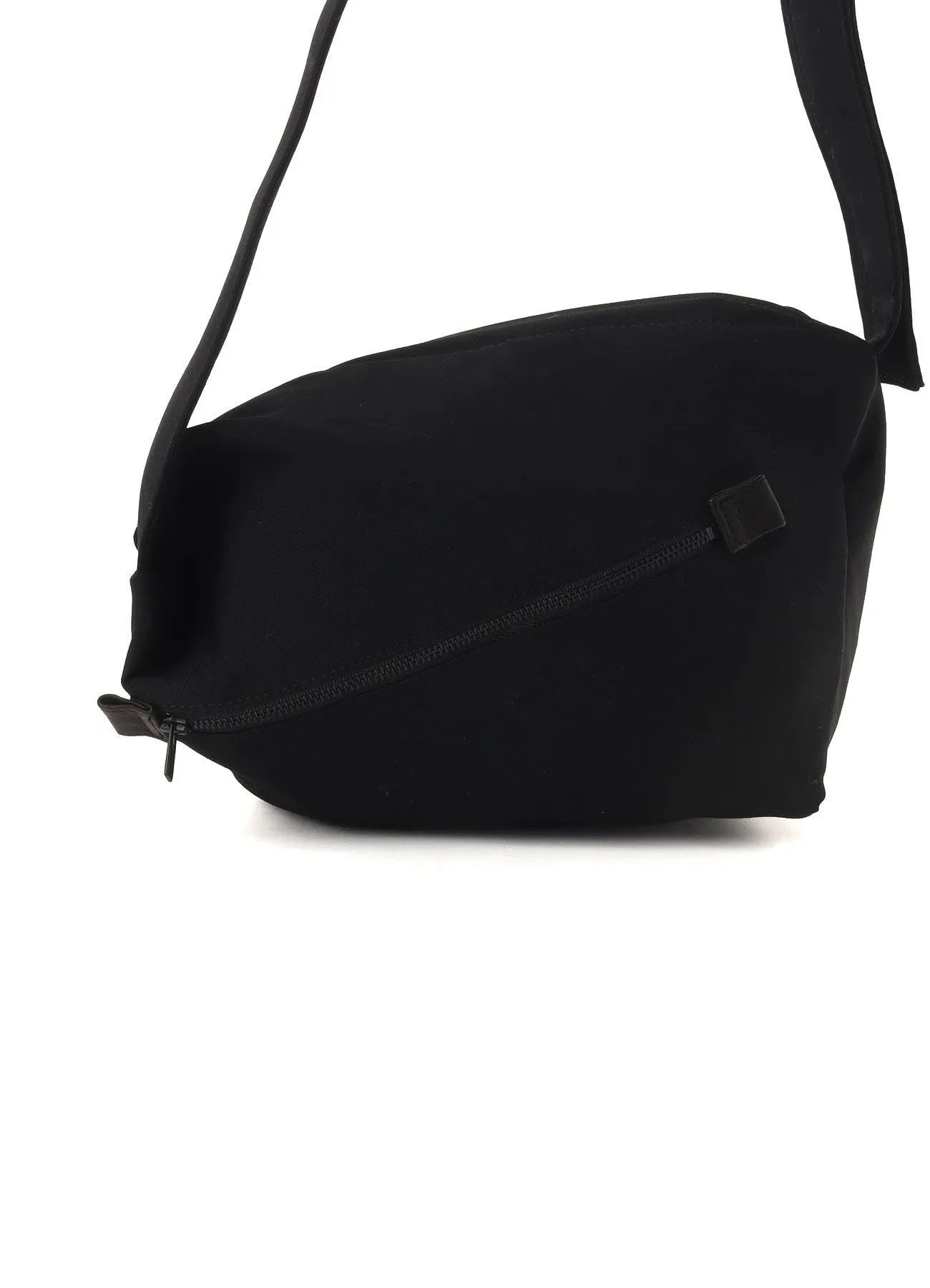 HIGH TWISTED GABARDINE TUCK SHOULDER BAG S sold by Yohji Yamamoto product image thumbnail 5