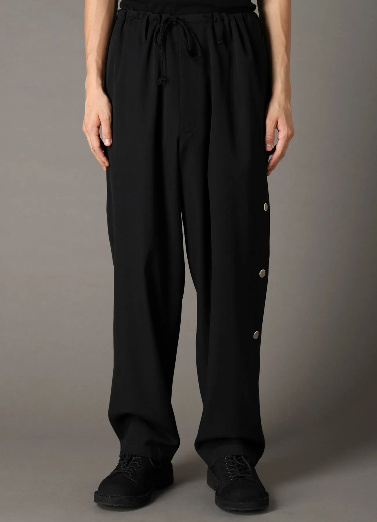 WOOL GABARDINE DRAWSTRING PANTS WITH EYELETS sold by Yohji Yamamoto product image thumbnail 5