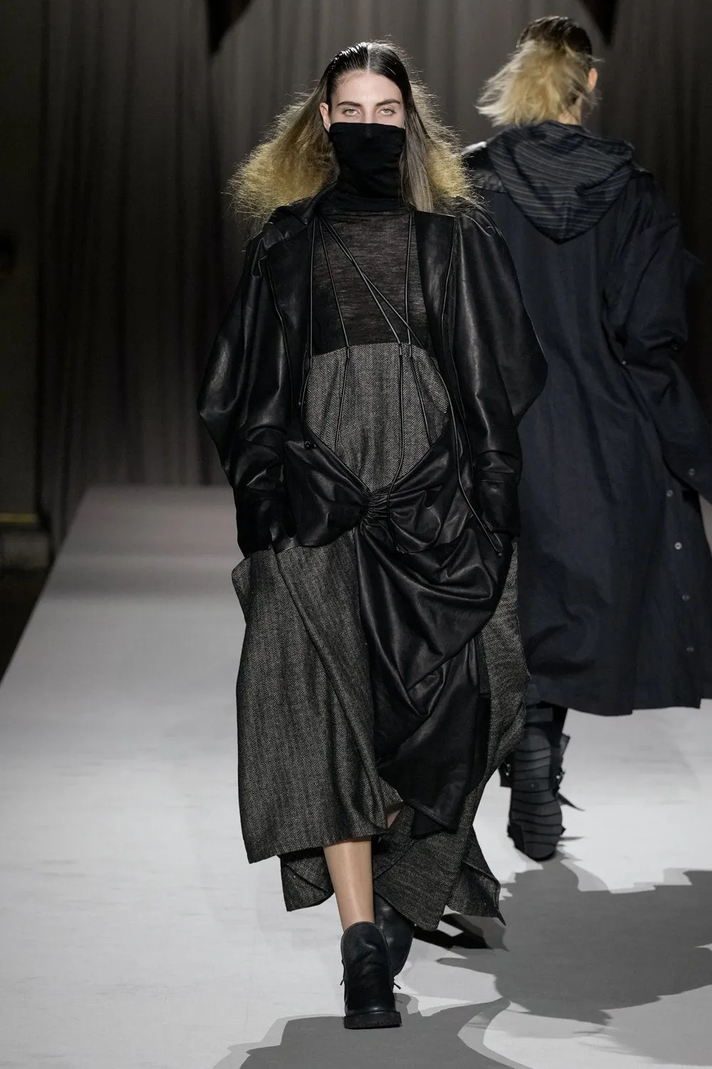 ANGEL INDIA HIGHNECK LONG T A sold by Yohji Yamamoto product image thumbnail 2