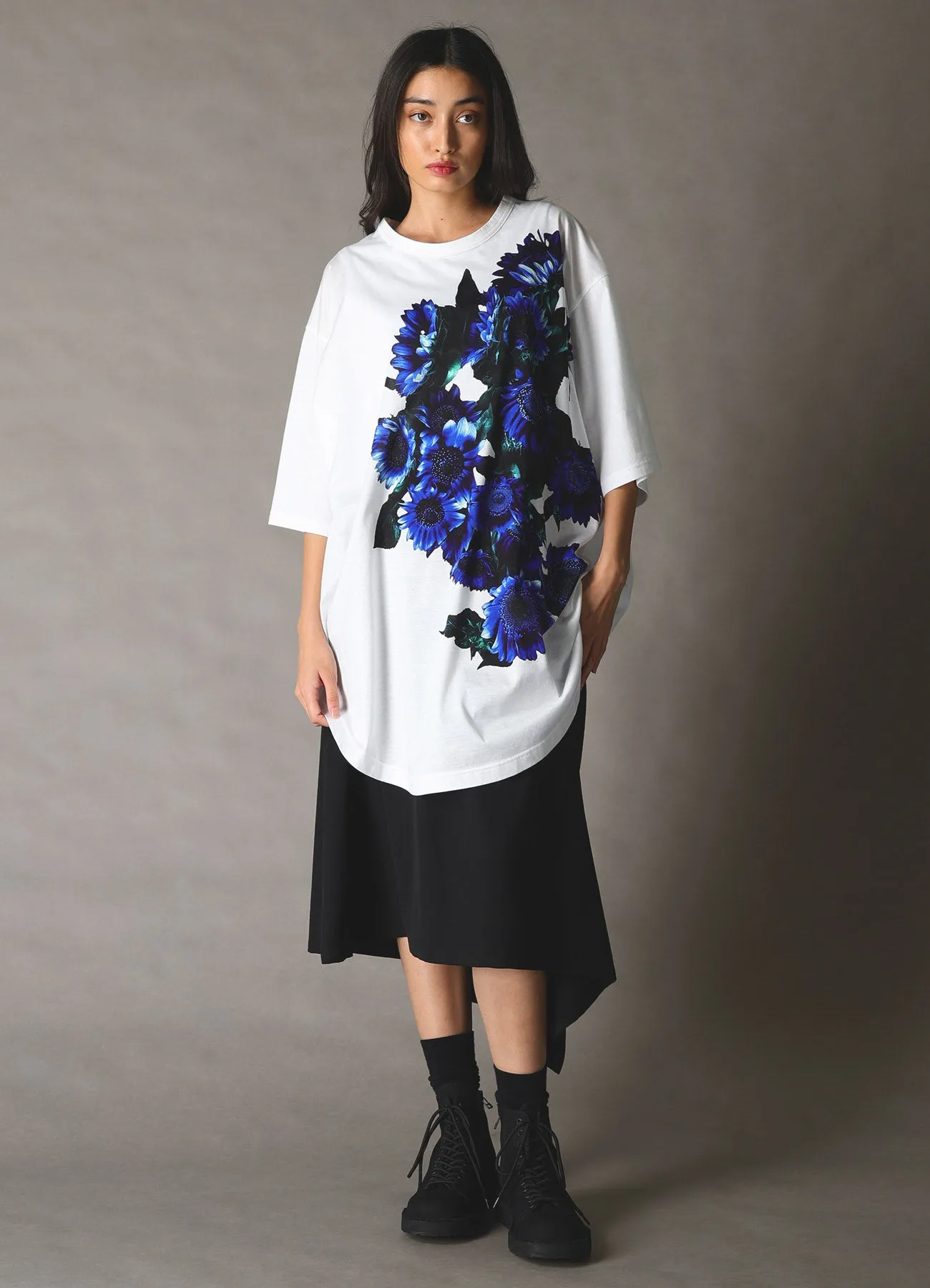 BLUE FLOWER PRINT BIG T-SHIRT sold by Yohji Yamamoto product image thumbnail 2