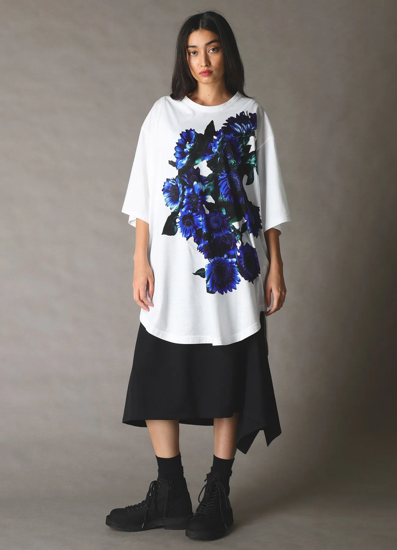 BLUE FLOWER PRINT BIG T-SHIRT sold by Yohji Yamamoto product image thumbnail 4