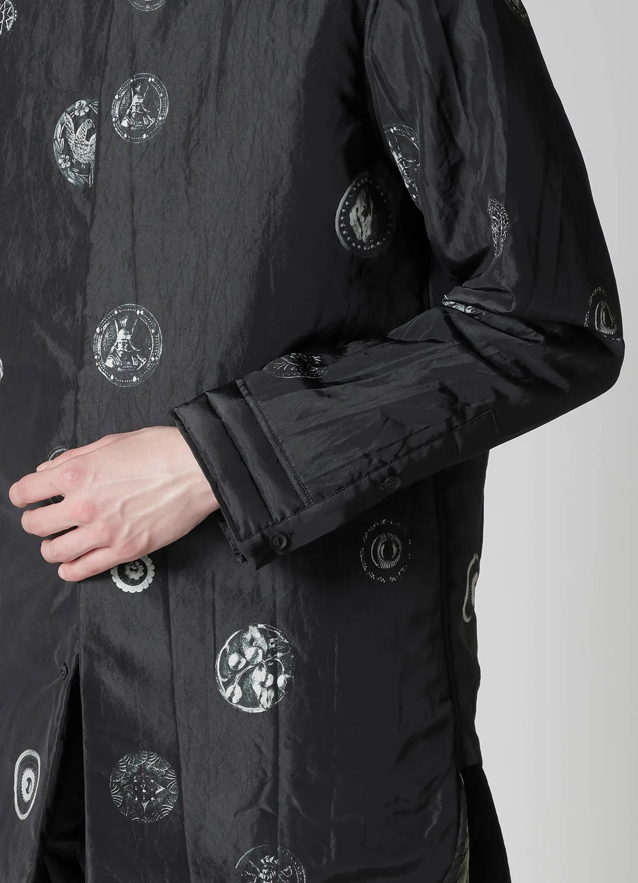 BUTTON PRINTED PADDED COLLAR BLOUSE sold by Yohji Yamamoto product image thumbnail 5