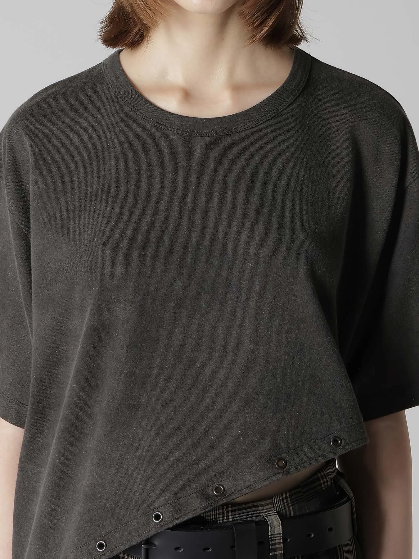 COTTON JERSEY ASYMMETRIC CROPPED TEE sold by Yohji Yamamoto product image thumbnail 5