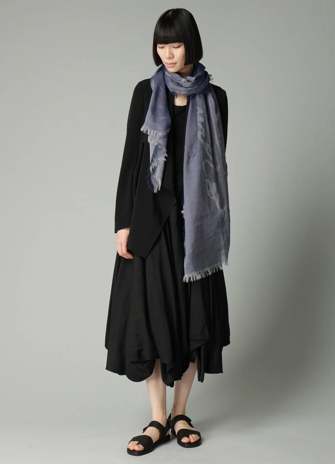 COTTON JACQUARD SIGNATURE STOLE sold by Yohji Yamamoto product image thumbnail 2