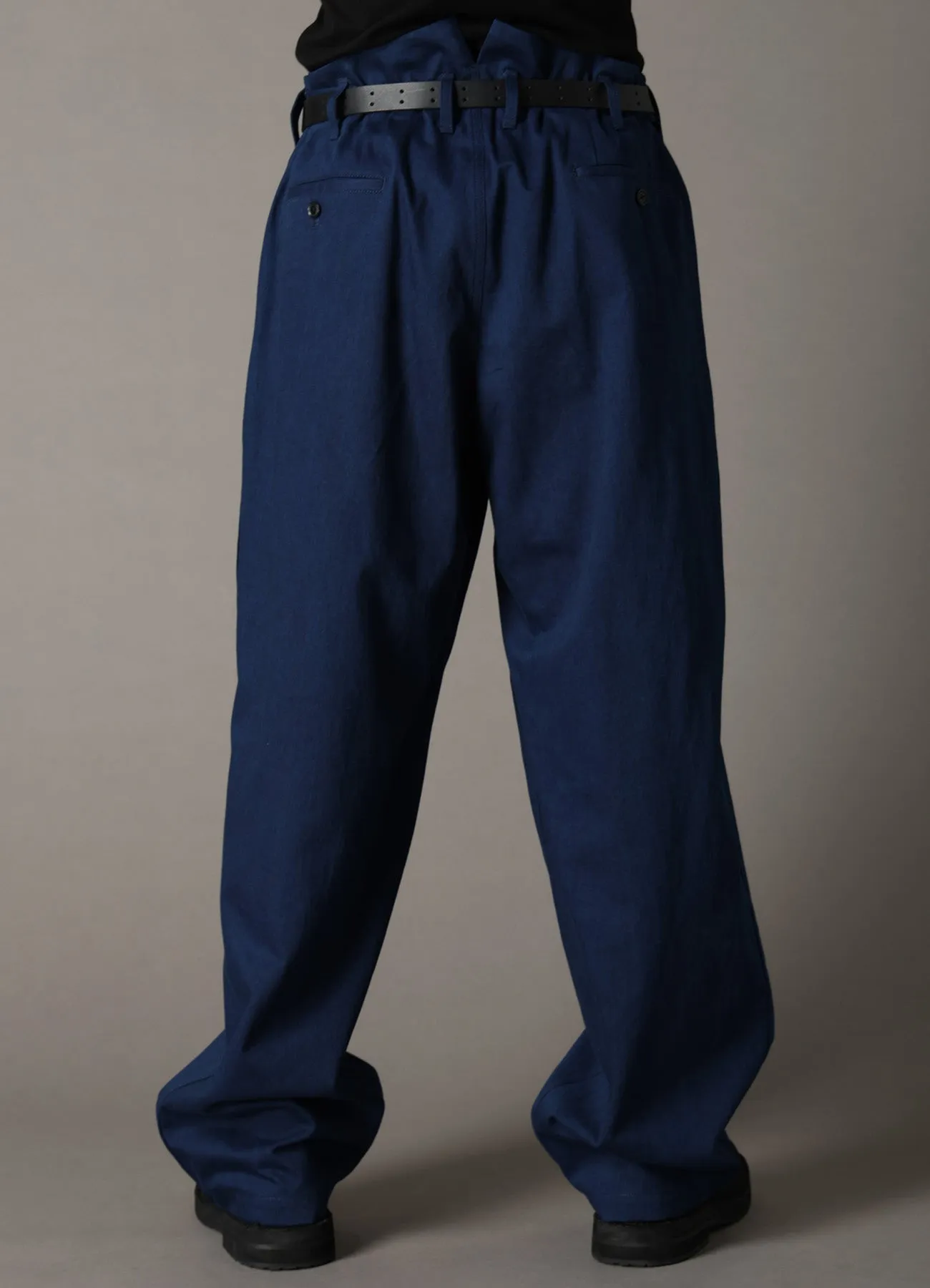 COTTON INDIGO TWILL 2-TUCK PANTS sold by Yohji Yamamoto product image thumbnail 5