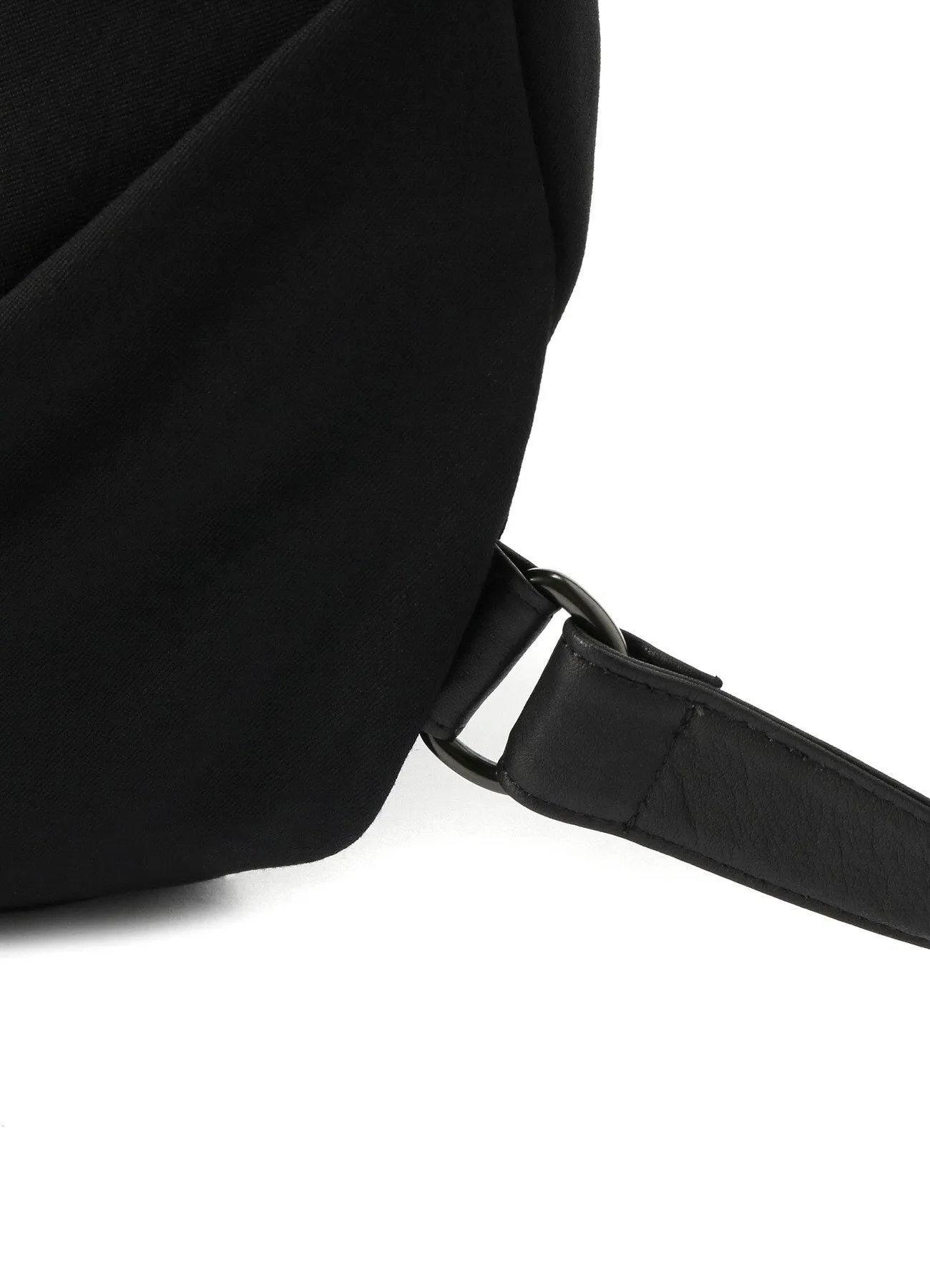 WOOL GABARDINE DRAPE-BAG sold by Yohji Yamamoto product image thumbnail 5