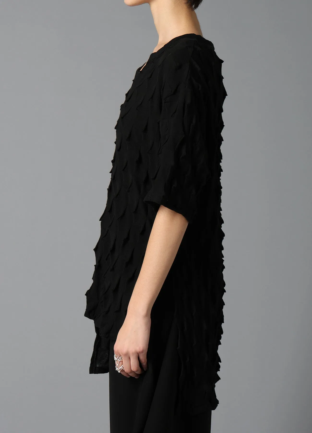 3D LINK STITCH ASYMMETRIC HALF SLEEVE TEE sold by Yohji Yamamoto product image thumbnail 5