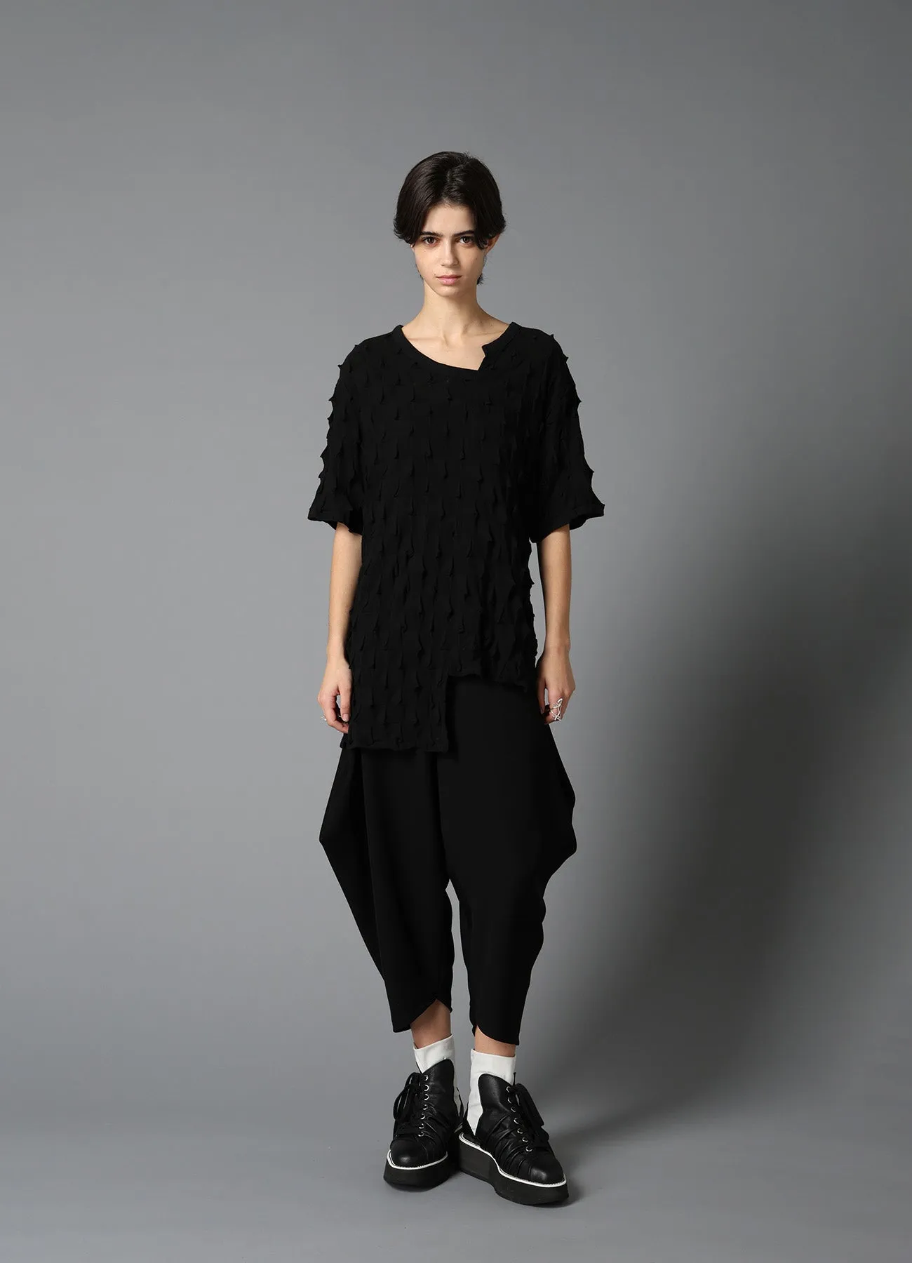 3D LINK STITCH ASYMMETRIC HALF SLEEVE TEE sold by Yohji Yamamoto product image thumbnail 4