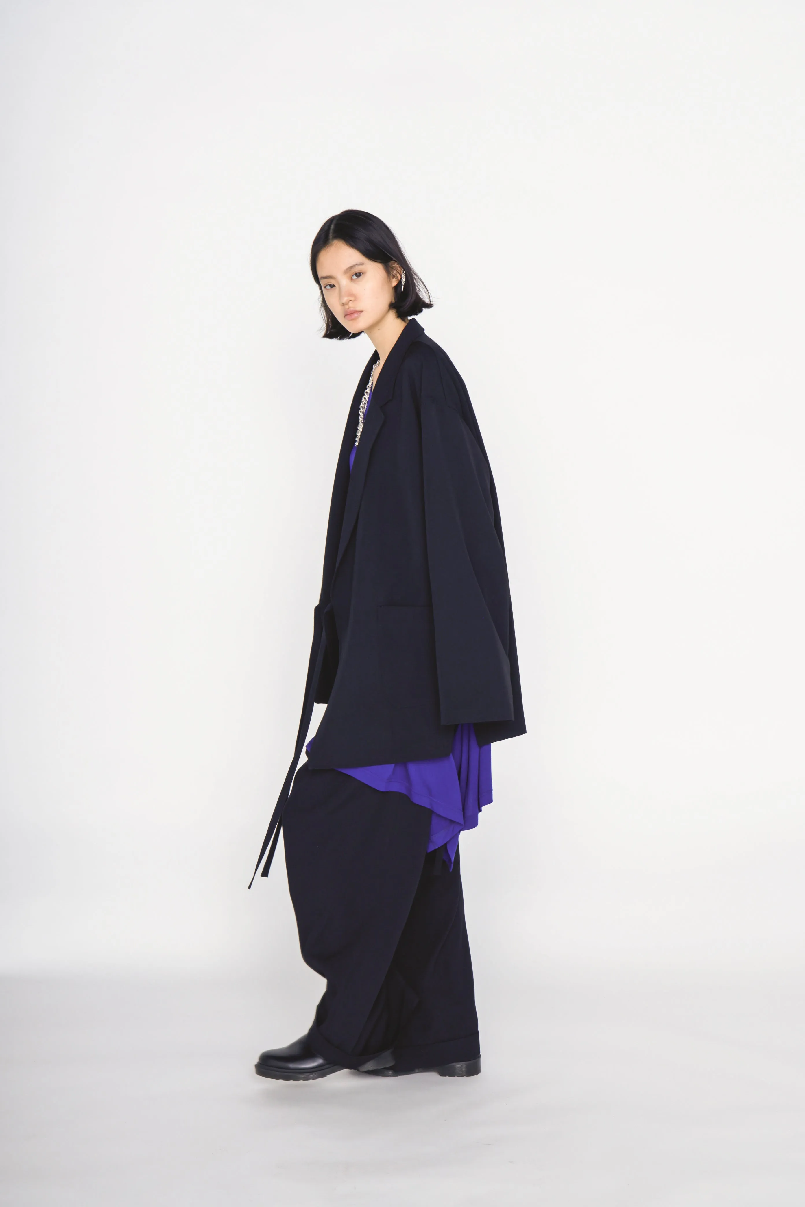 WASHER WOOL GABARDINE CINCH BACK BAGGY PANTS sold by Yohji Yamamoto product image thumbnail 3