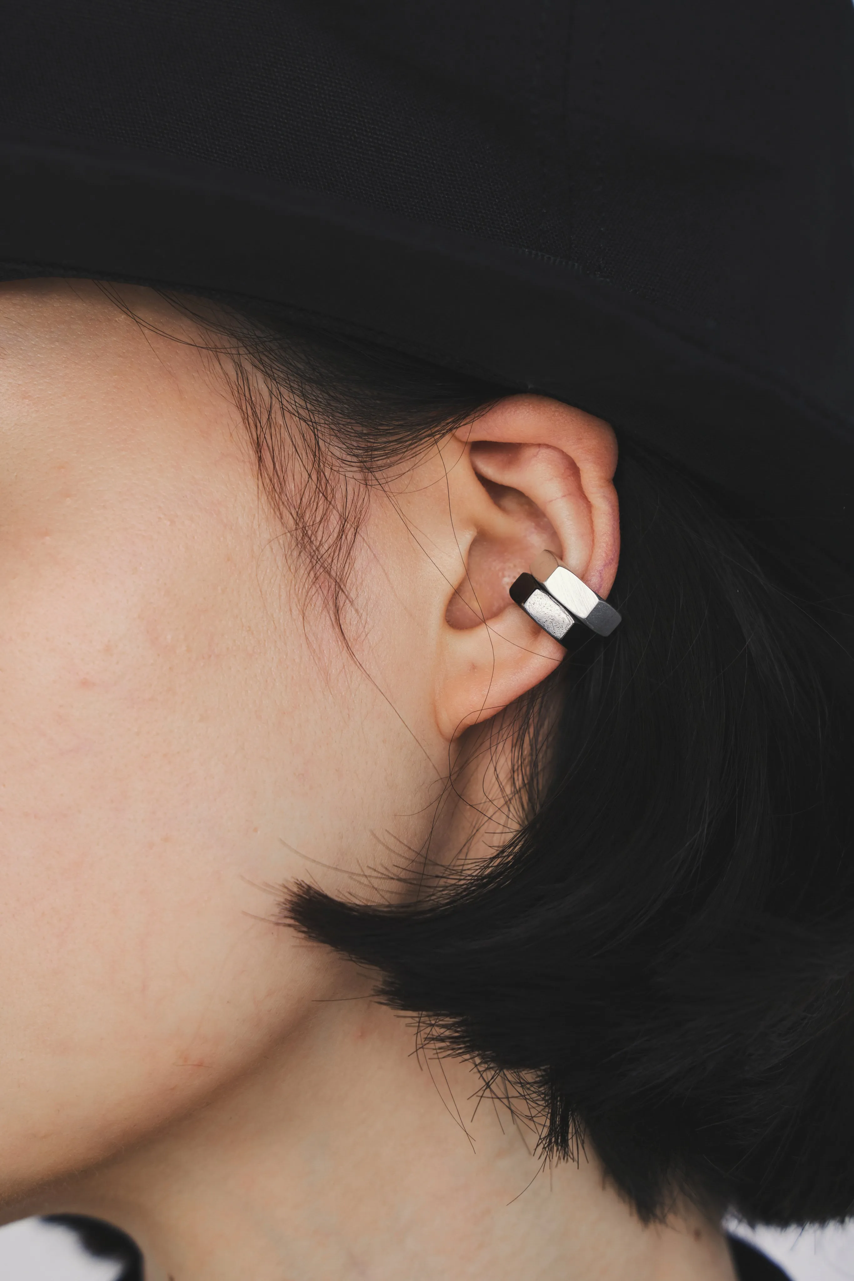 BRASS NUT EAR CUFF sold by Yohji Yamamoto product image thumbnail 4