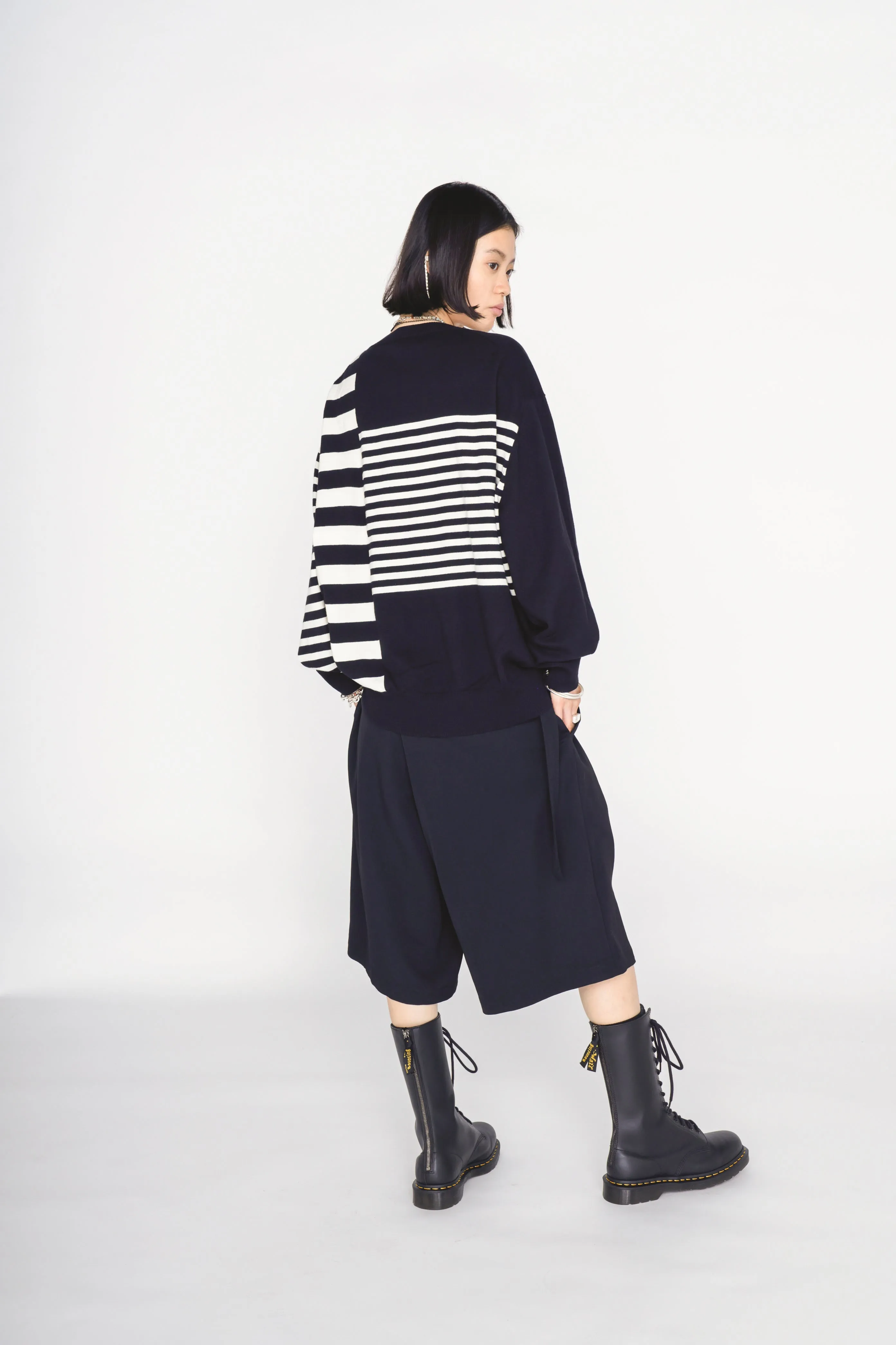 COTTON HIGH-TWIST INTARSIA BORDER PULLOVER sold by Yohji Yamamoto product image thumbnail 4