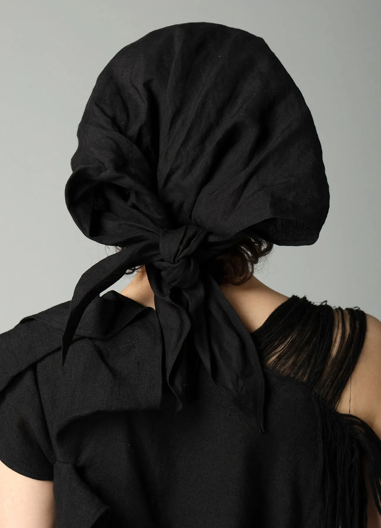 HIGH D LINEN BANDANA CAP sold by Yohji Yamamoto product image thumbnail 5