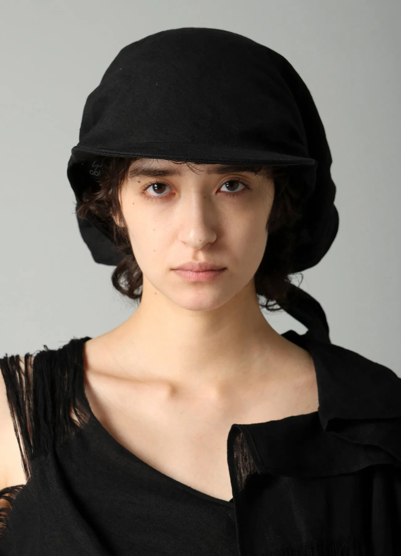 HIGH D LINEN BANDANA CAP sold by Yohji Yamamoto product image thumbnail 2