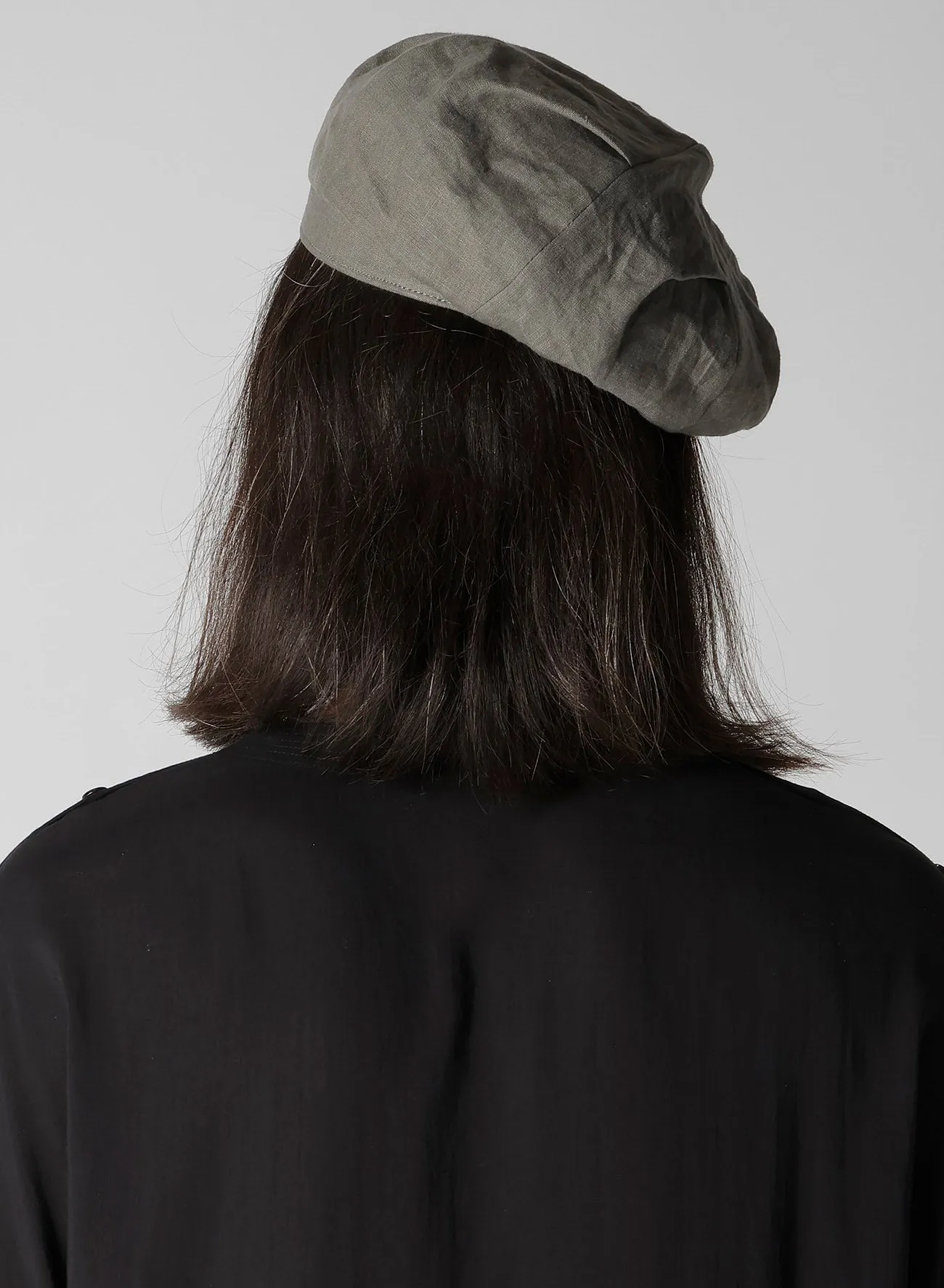 40/1 JP FLAX FLAT TUCK CASQUETTE sold by Yohji Yamamoto product image thumbnail 5