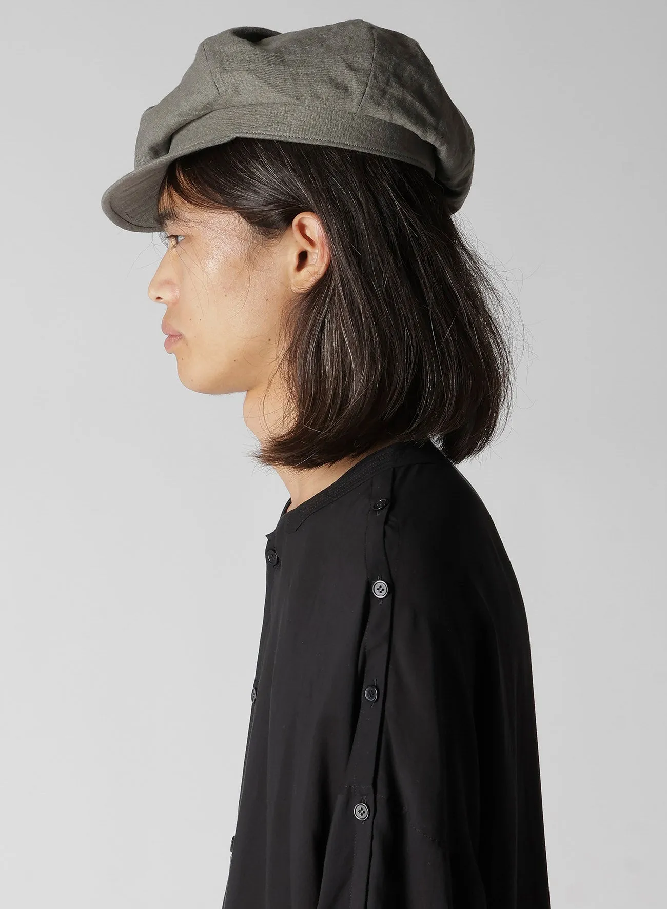 40/1 JP FLAX FLAT TUCK CASQUETTE sold by Yohji Yamamoto product image thumbnail 4