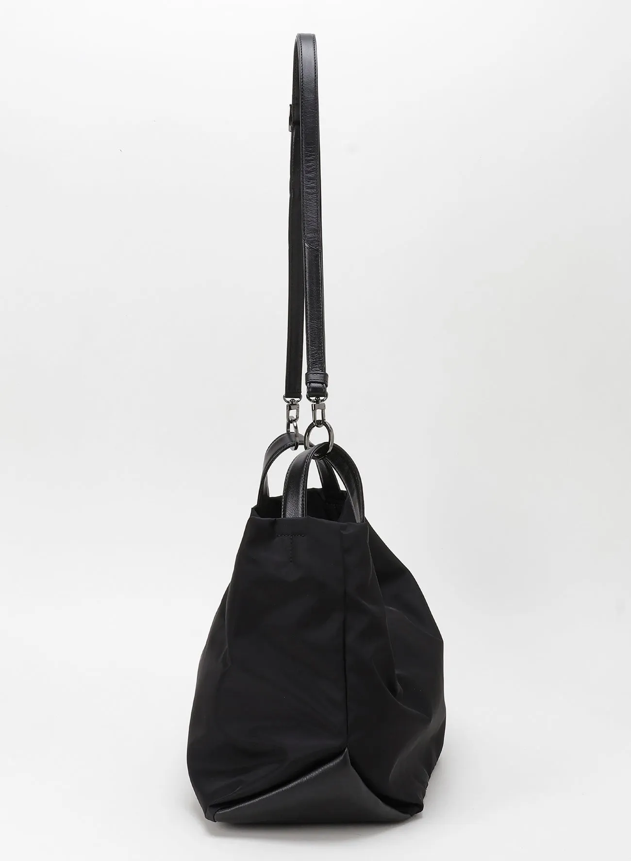 TULIPS(Nylon) sold by Yohji Yamamoto product image thumbnail 5