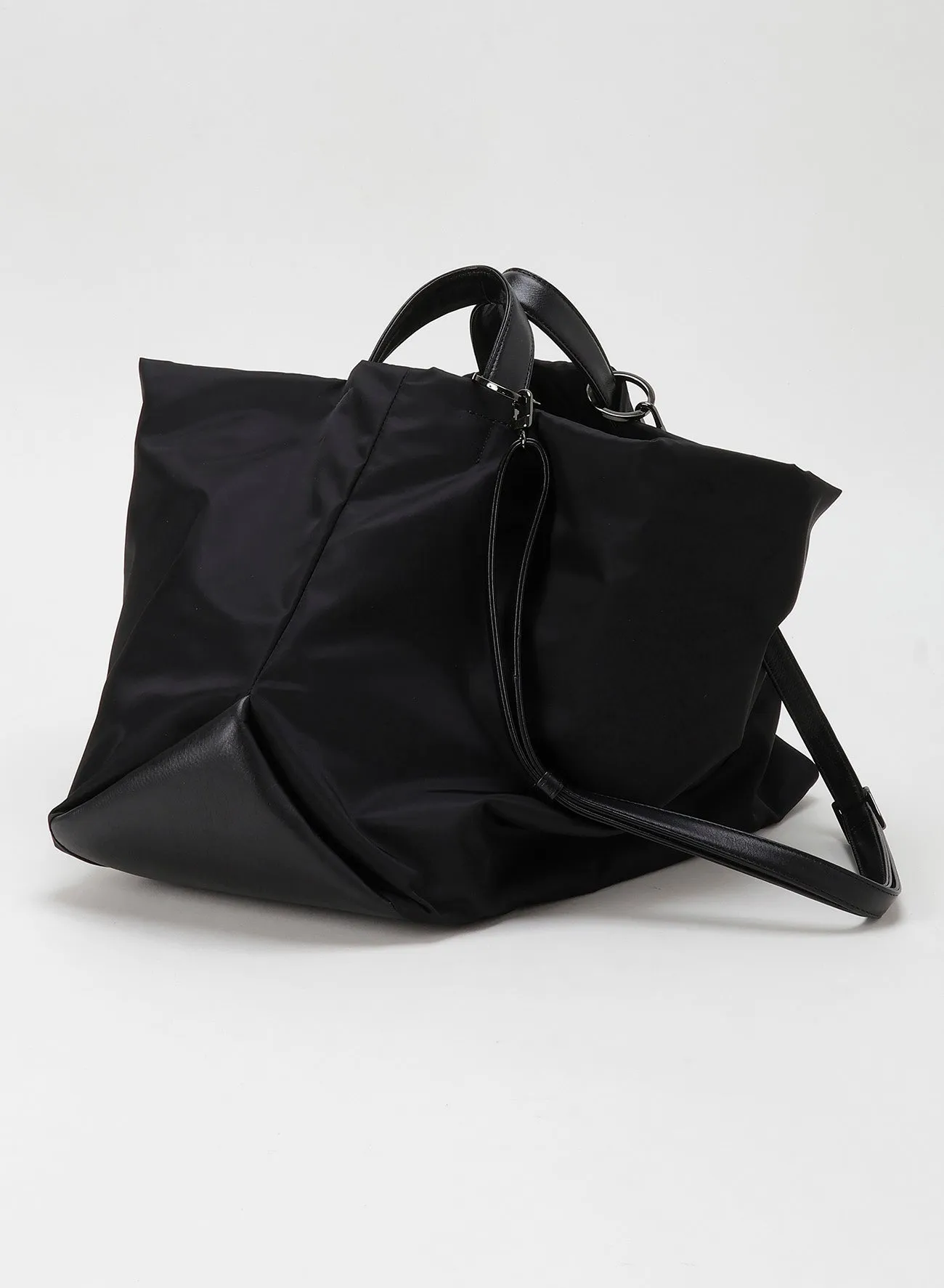 TULIPS(Nylon) sold by Yohji Yamamoto product image thumbnail 2