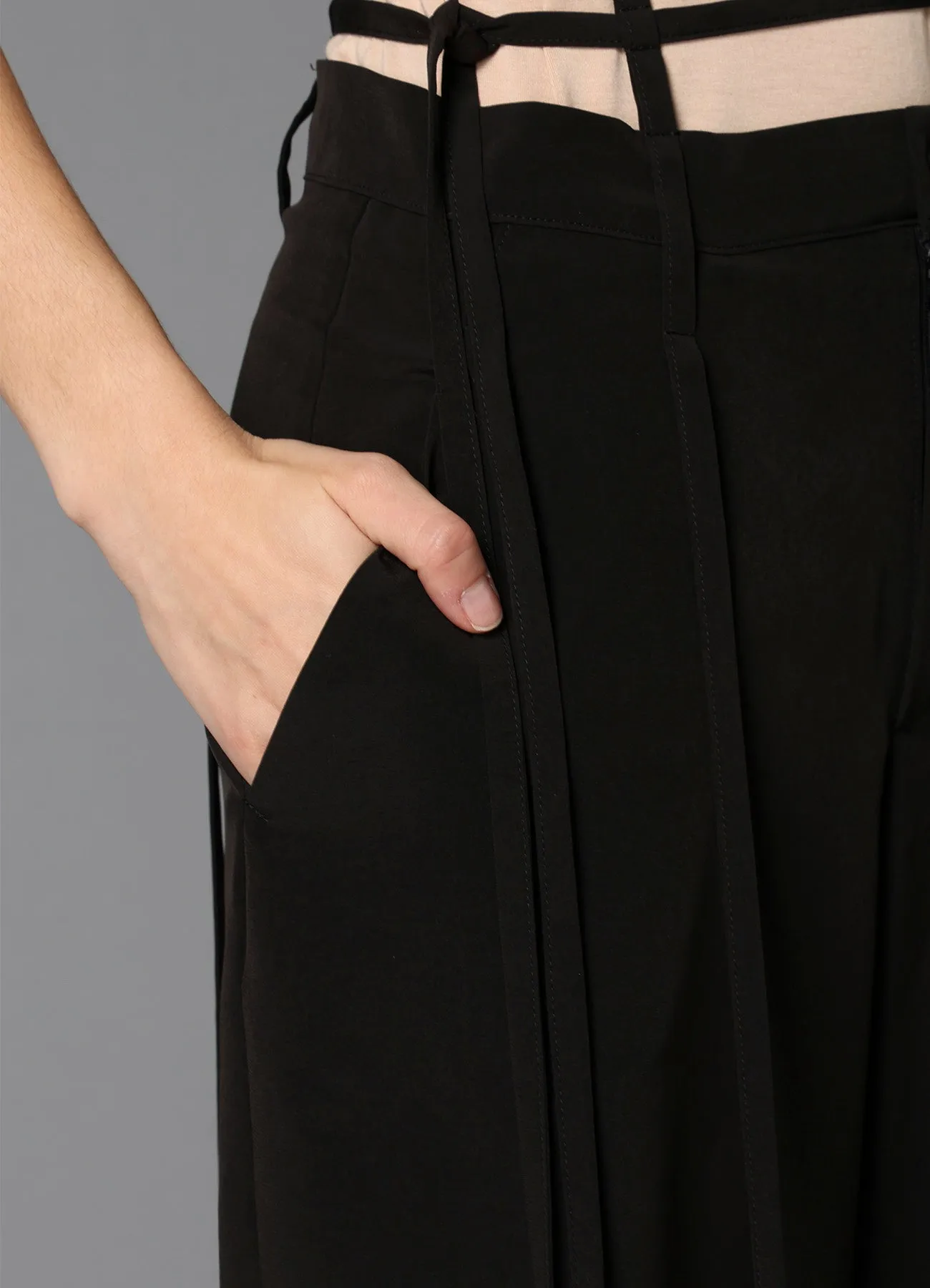 TA/PE DECHINE HANGING STRAP PANTS sold by Yohji Yamamoto product image thumbnail 5