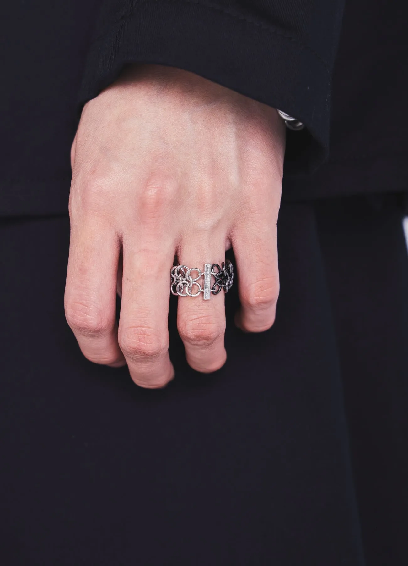 NESTED LINK MOTION RING sold by Yohji Yamamoto product image thumbnail 2