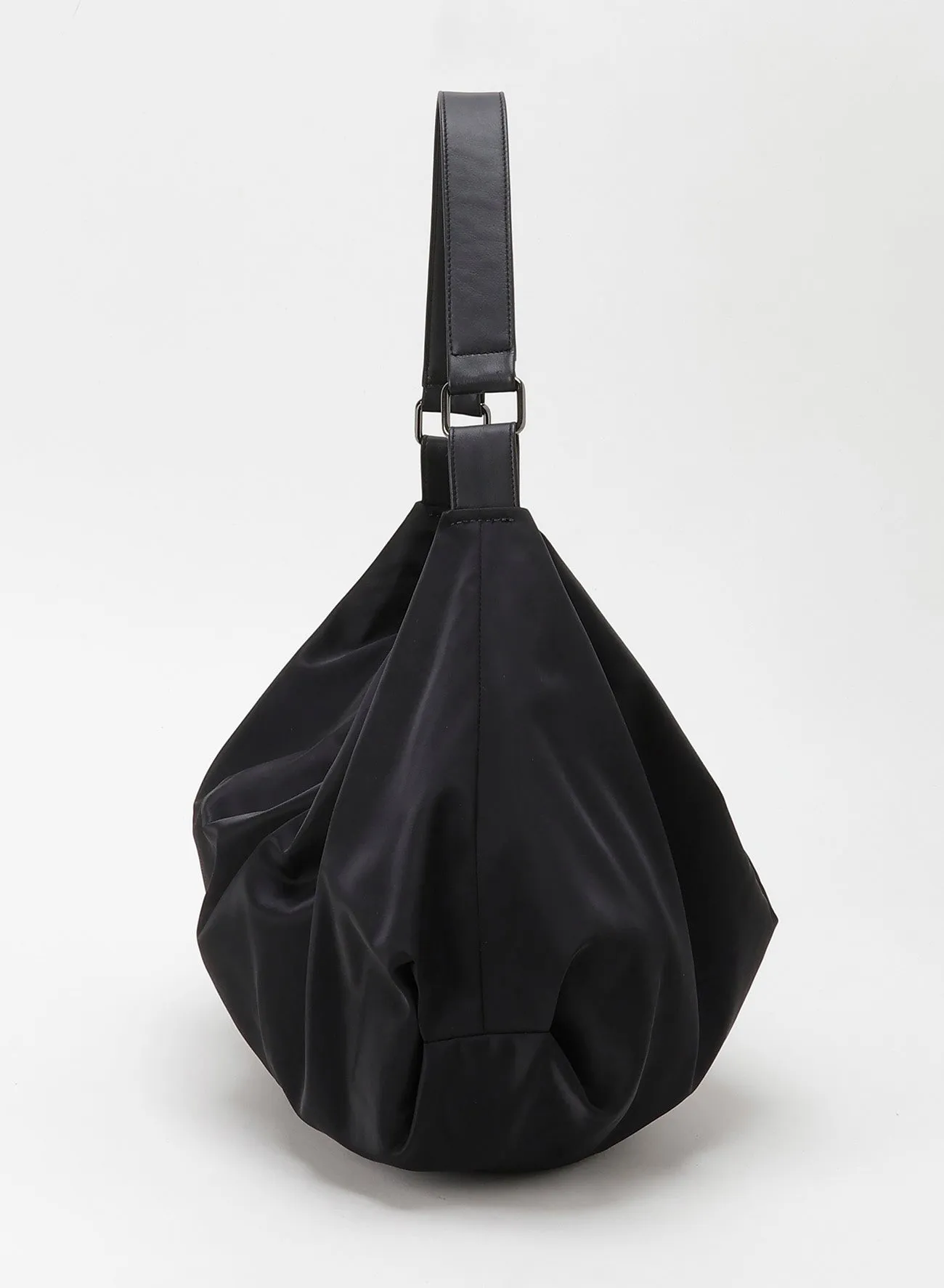 CRESCENT BAG sold by Yohji Yamamoto product image thumbnail 5