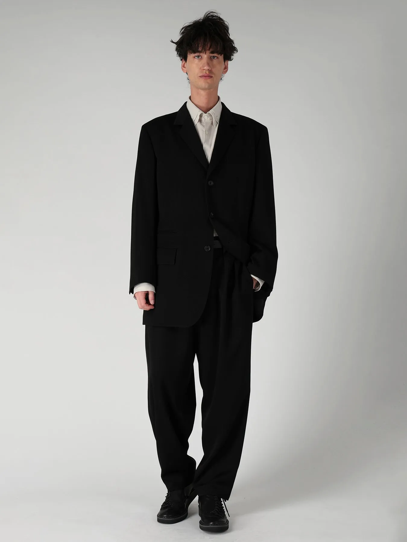 W TUXEDO 3BUTTONS SINGLE JACKET sold by Yohji Yamamoto product image thumbnail 3