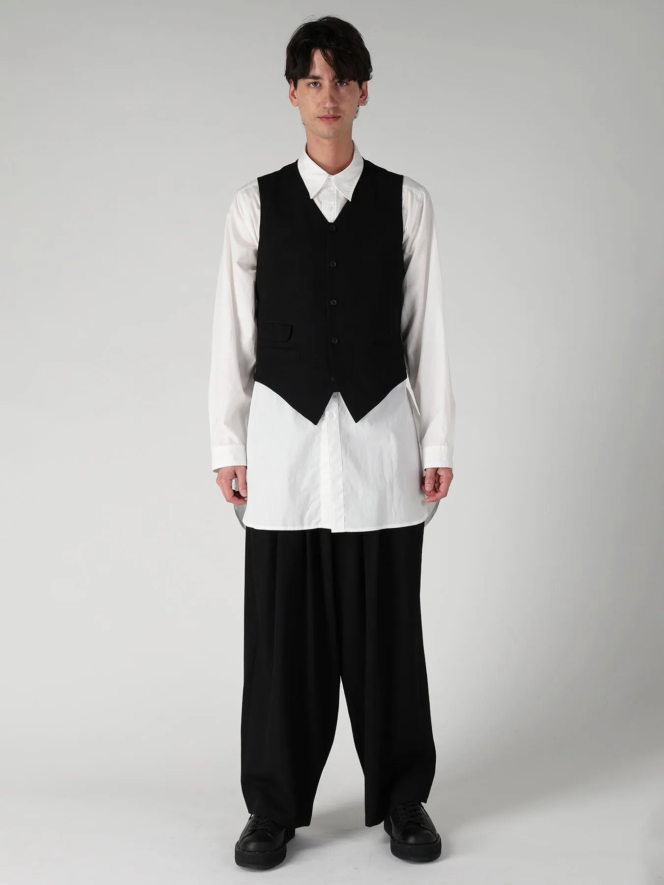 WOOL GABARDINE CHANGE POCKET VEST sold by Yohji Yamamoto product image thumbnail 3