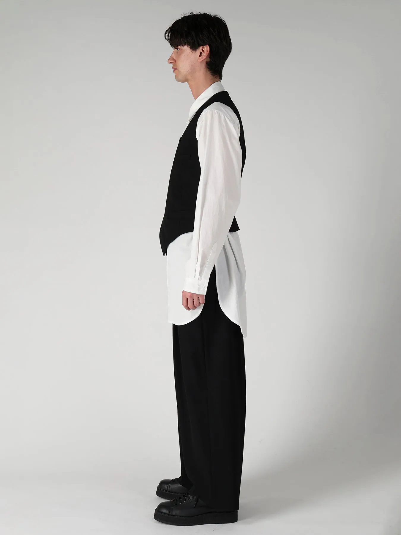 WOOL GABARDINE CHANGE POCKET VEST sold by Yohji Yamamoto product image thumbnail 4