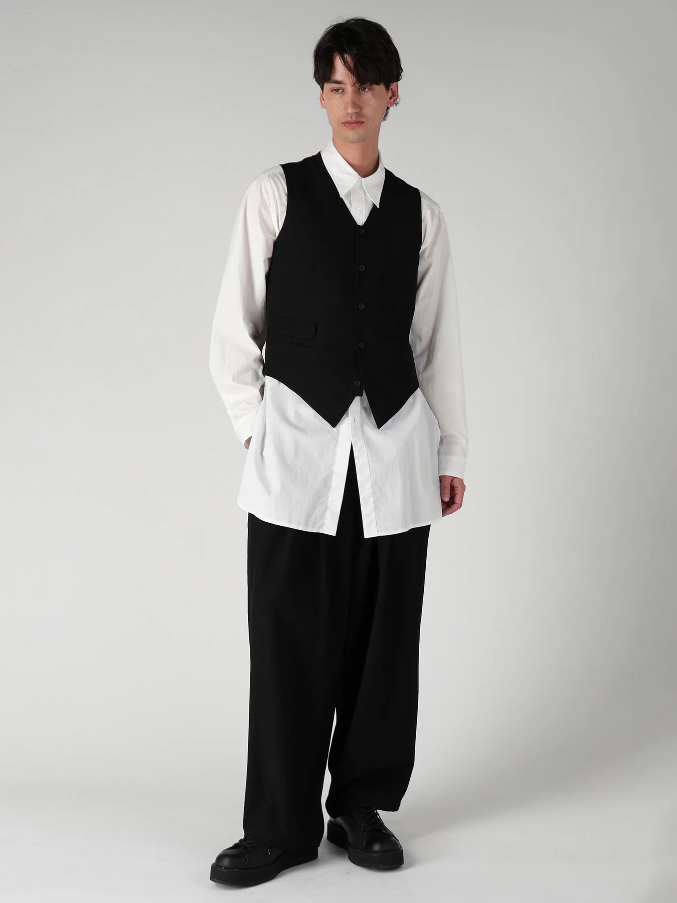 WOOL GABARDINE CHANGE POCKET VEST sold by Yohji Yamamoto product image thumbnail 2