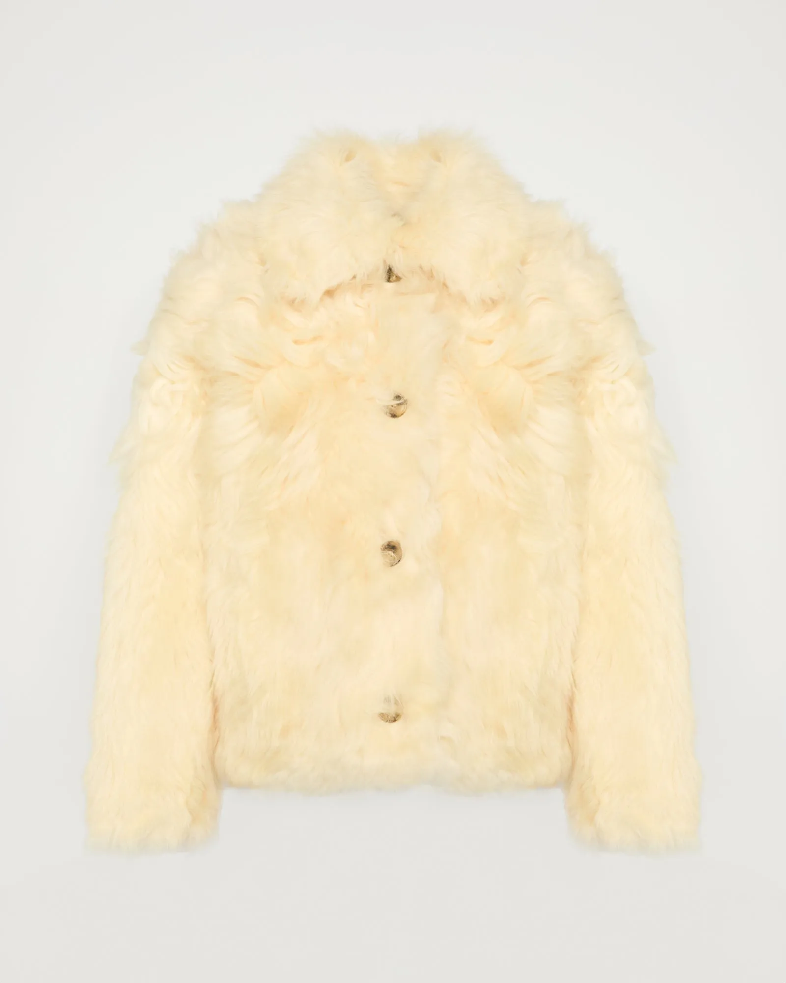 Veste courte en agneau toscane sold by Yves Salomon