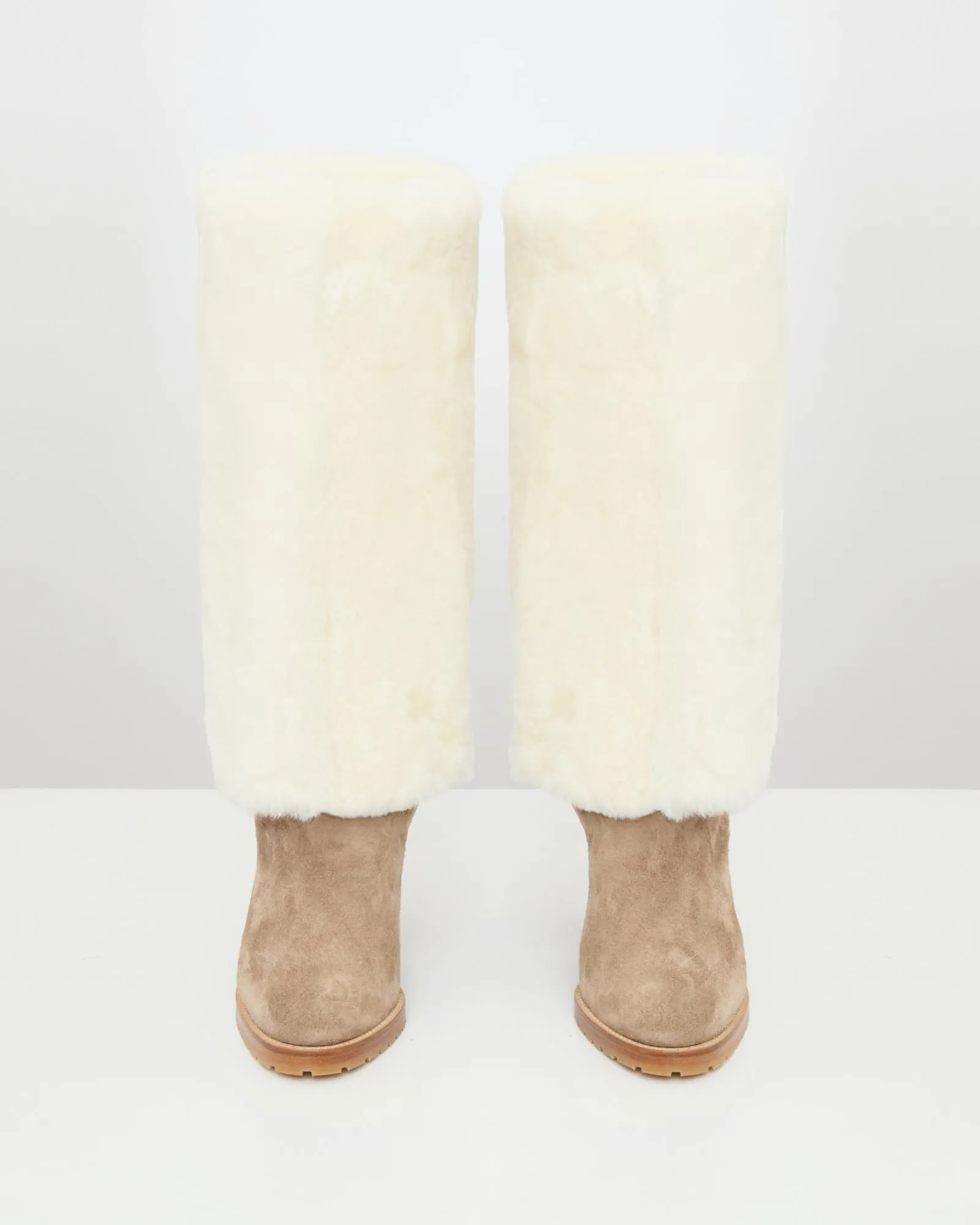 Bottes à talons en peau lainée d'agneau Mérinos sold by Yves Salomon product image thumbnail 3