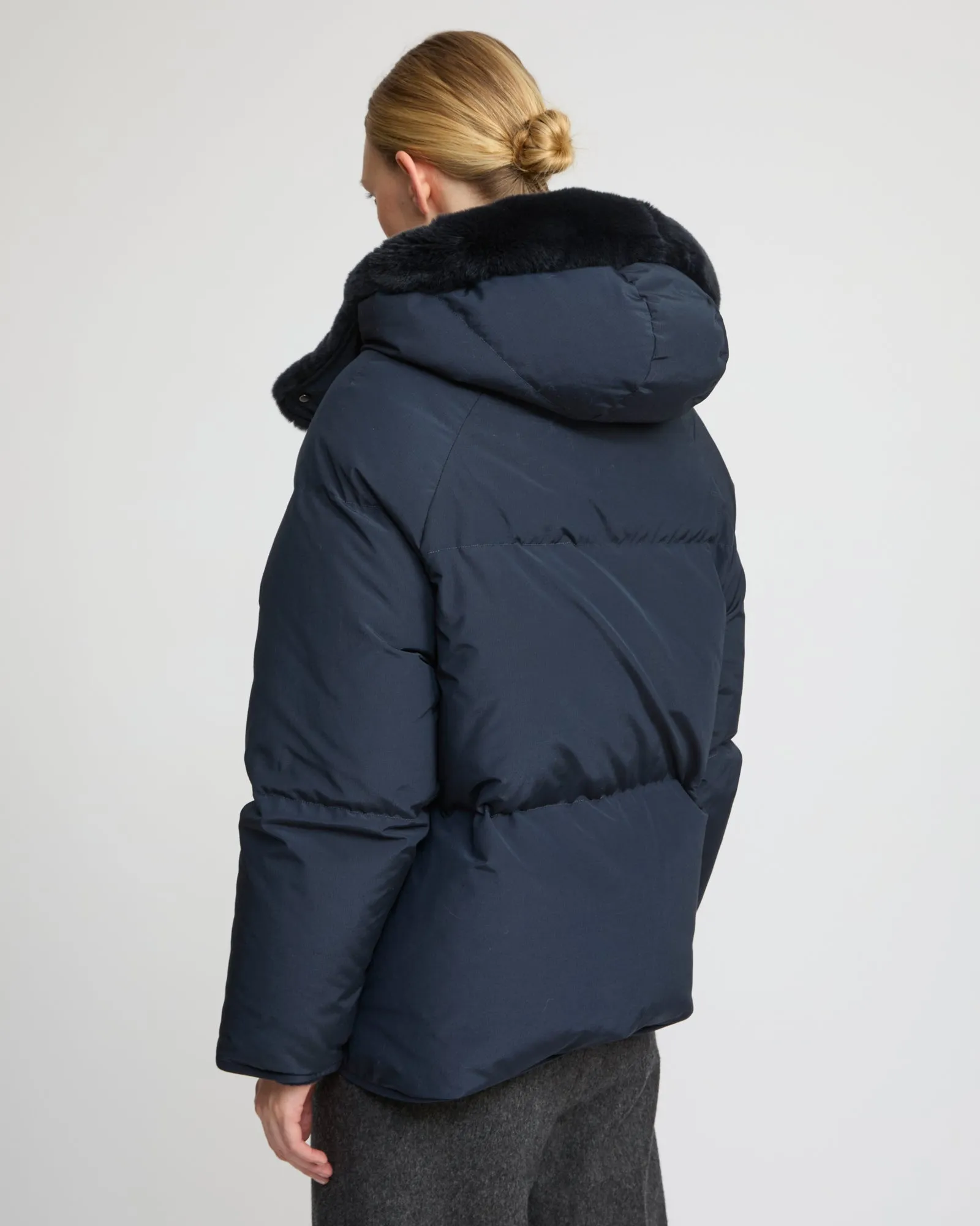 Doudoune courte garniture fourrure de lapin rex sold by Yves Salomon product image thumbnail 5