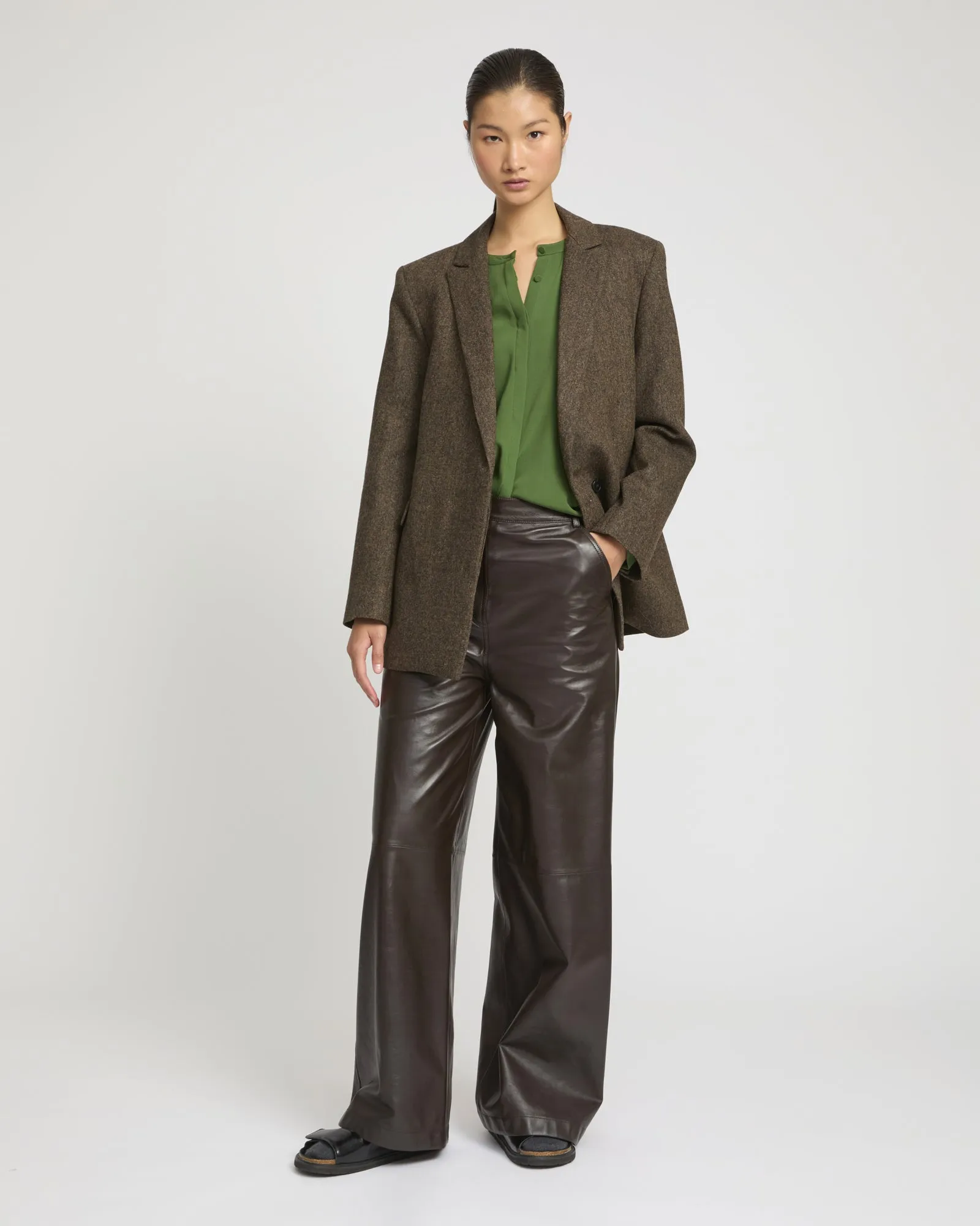 Veste tailleur oversized en flanelle sold by Yves Salomon product image thumbnail 2