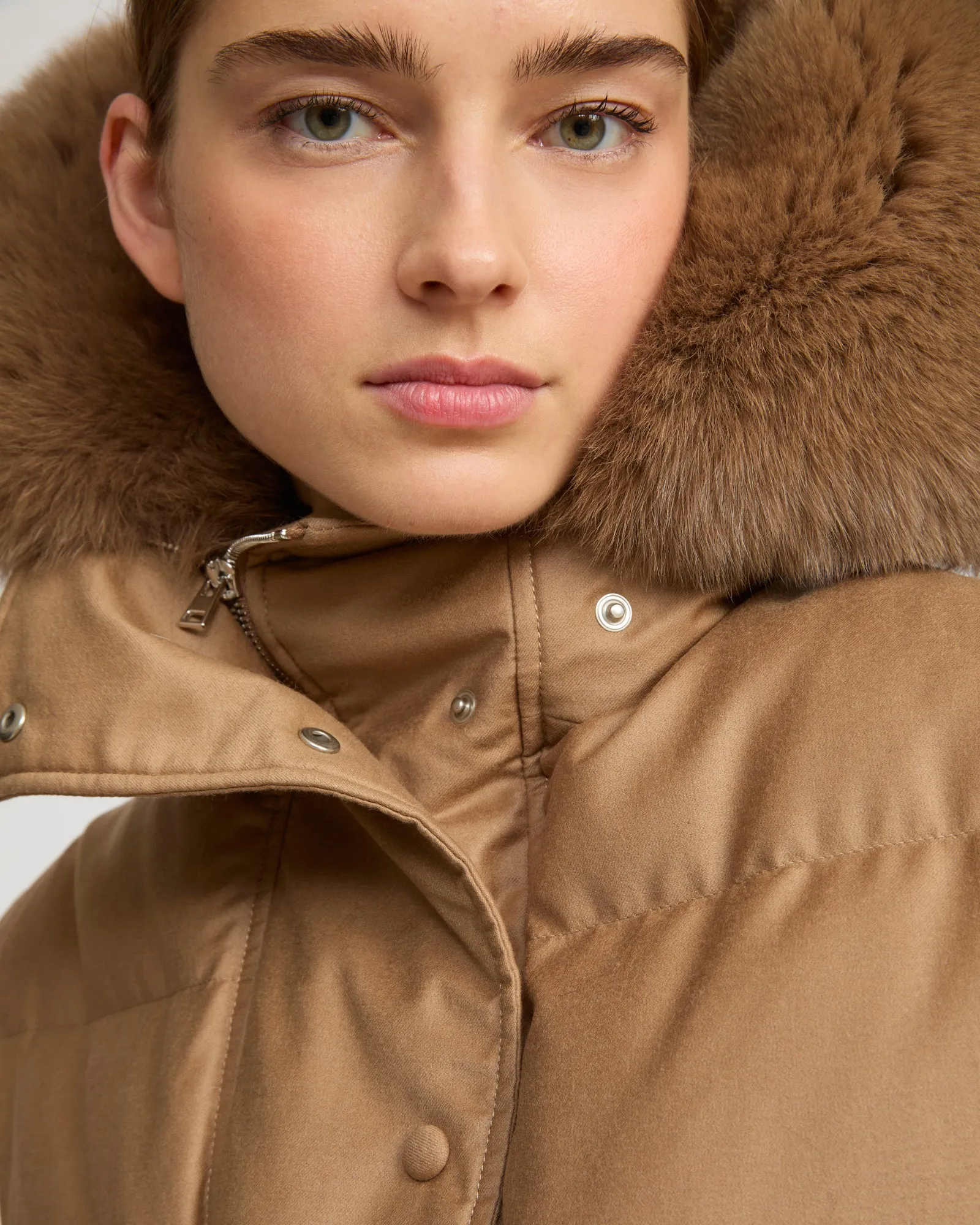 Gilet en flanelle avec col en fourrure de renard sold by Yves Salomon product image thumbnail 3