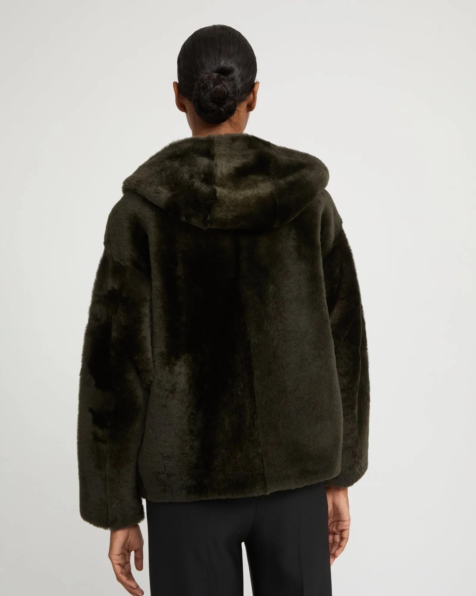 Veste à capuche en peau lainée sold by Yves Salomon product image thumbnail 5