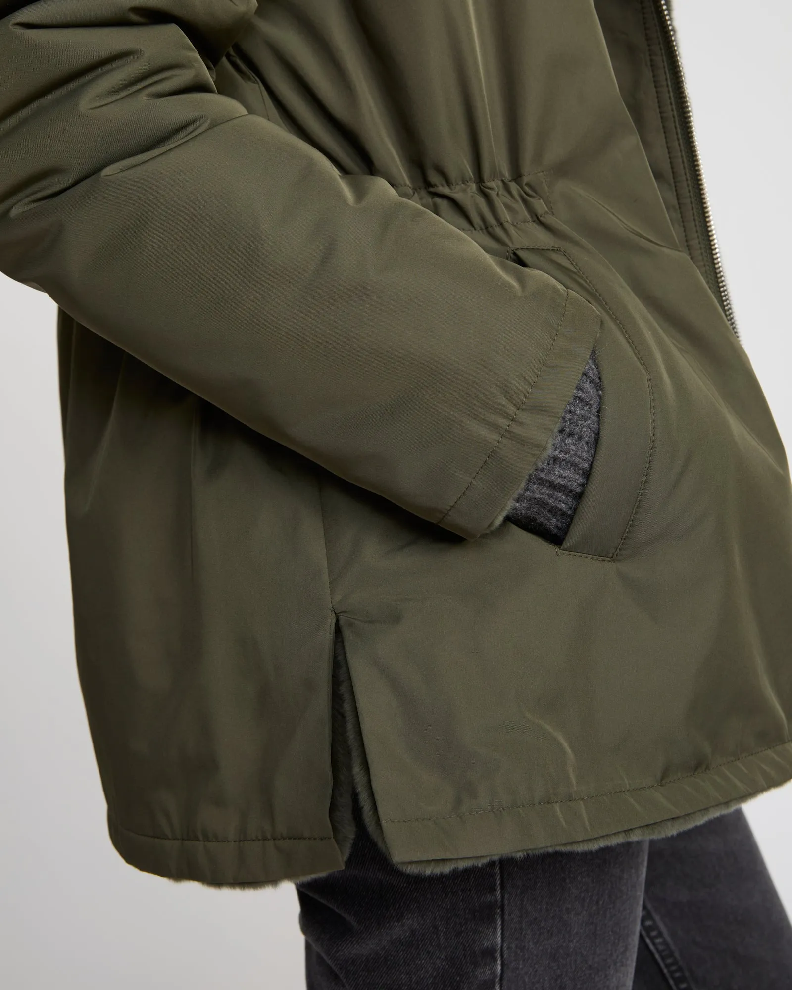 Parka à capuche réversible en tissu technique et lapin rex sold by Yves Salomon product image thumbnail 4