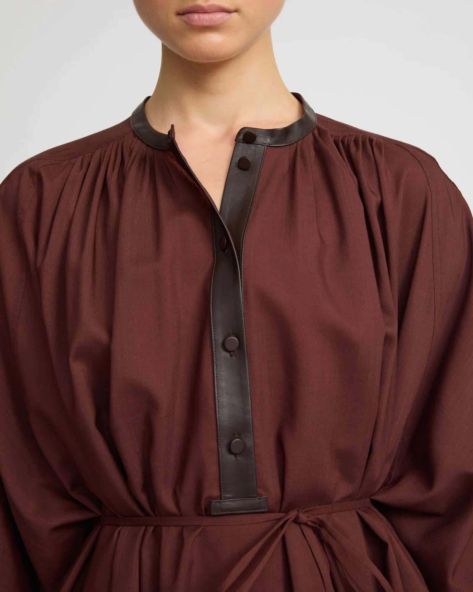 Robe kaftan en voile de laine sold by Yves Salomon product image thumbnail 3