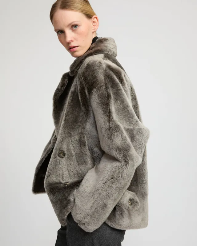 Veste caban en peau lainée sold by Yves Salomon