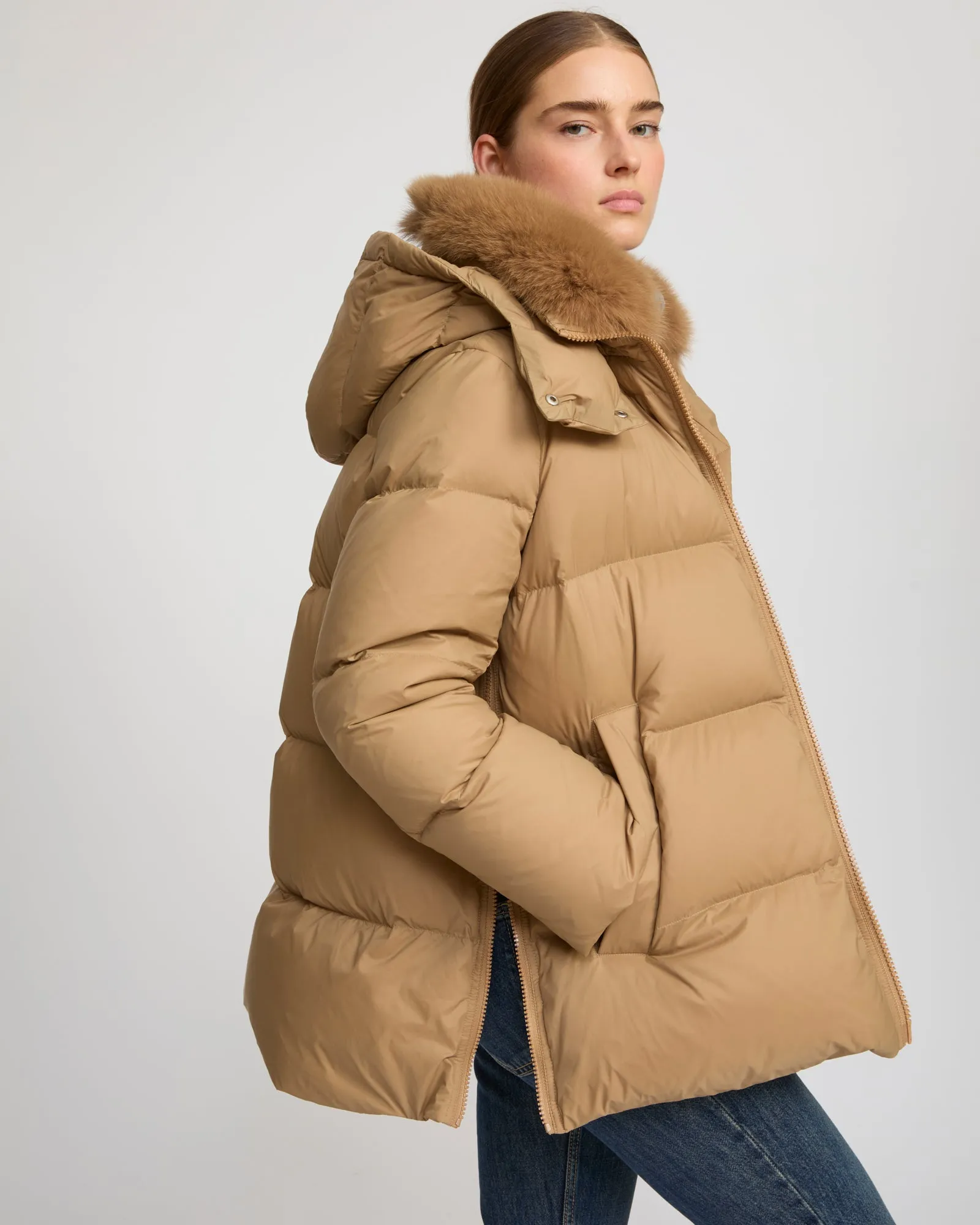 Doudoune "A" line iconique avec col en fourrure de renard sold by Yves Salomon product image thumbnail 4