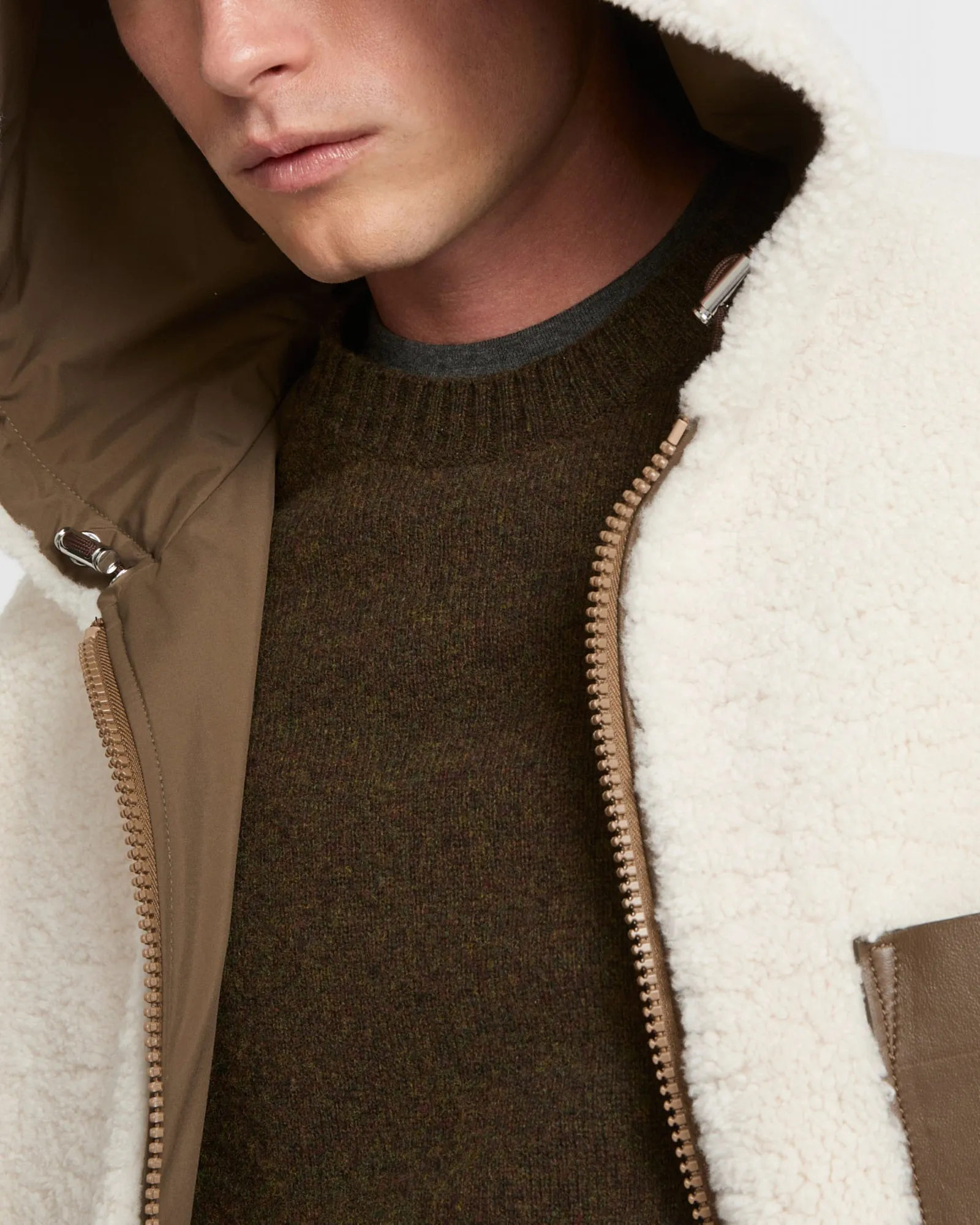 Hoodie en peau lainée réversible sold by Yves Salomon product image thumbnail 4