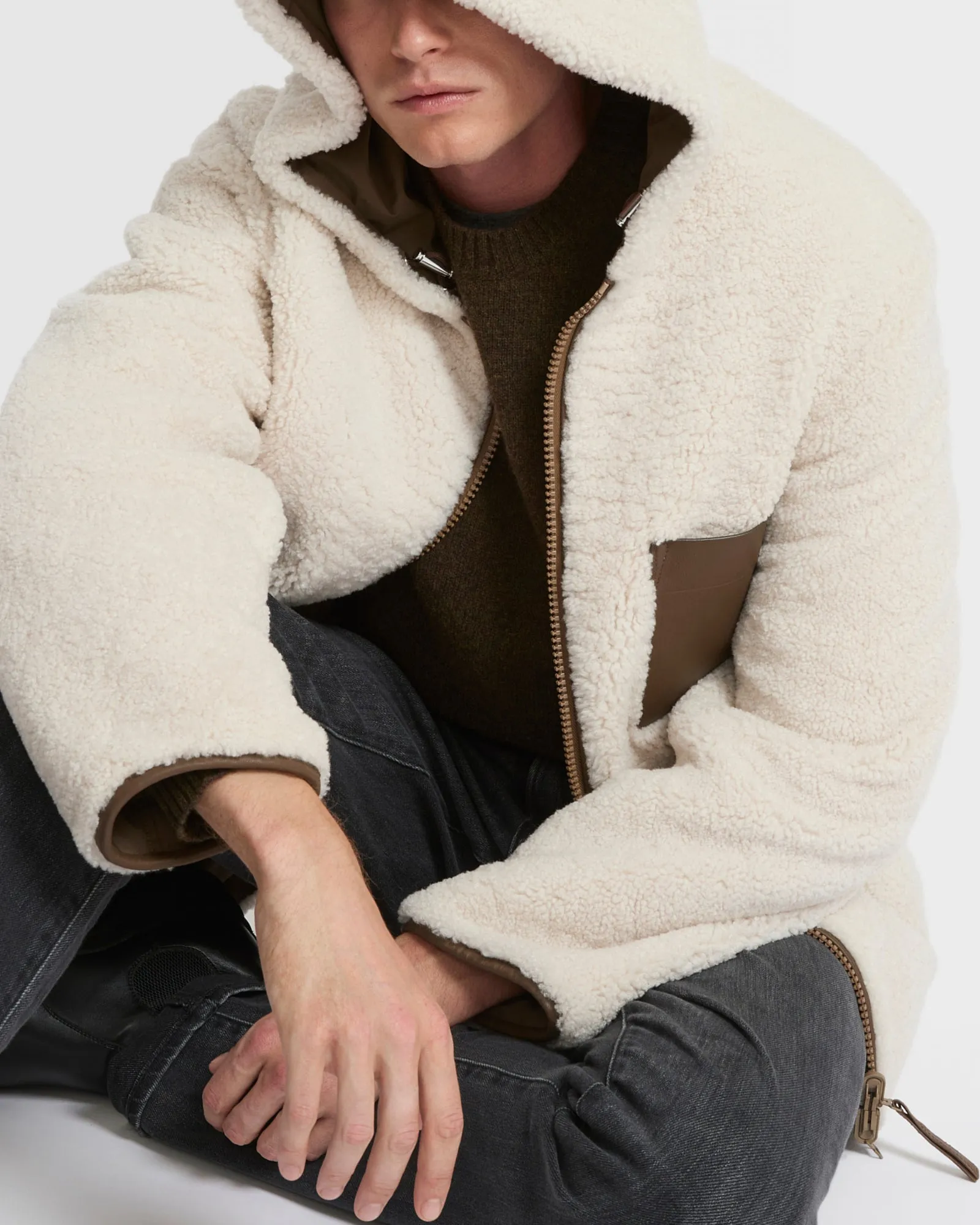 Hoodie en peau lainée réversible sold by Yves Salomon product image thumbnail 3